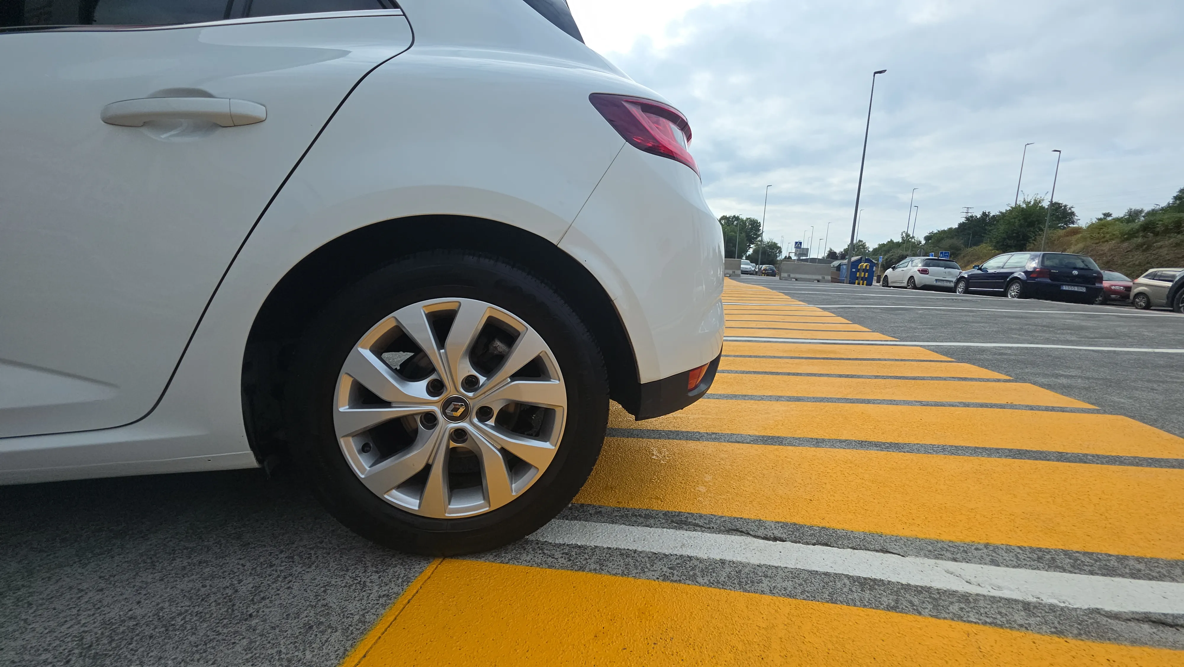 Renault Mégane Limited TCe GPF 18 - foto 30