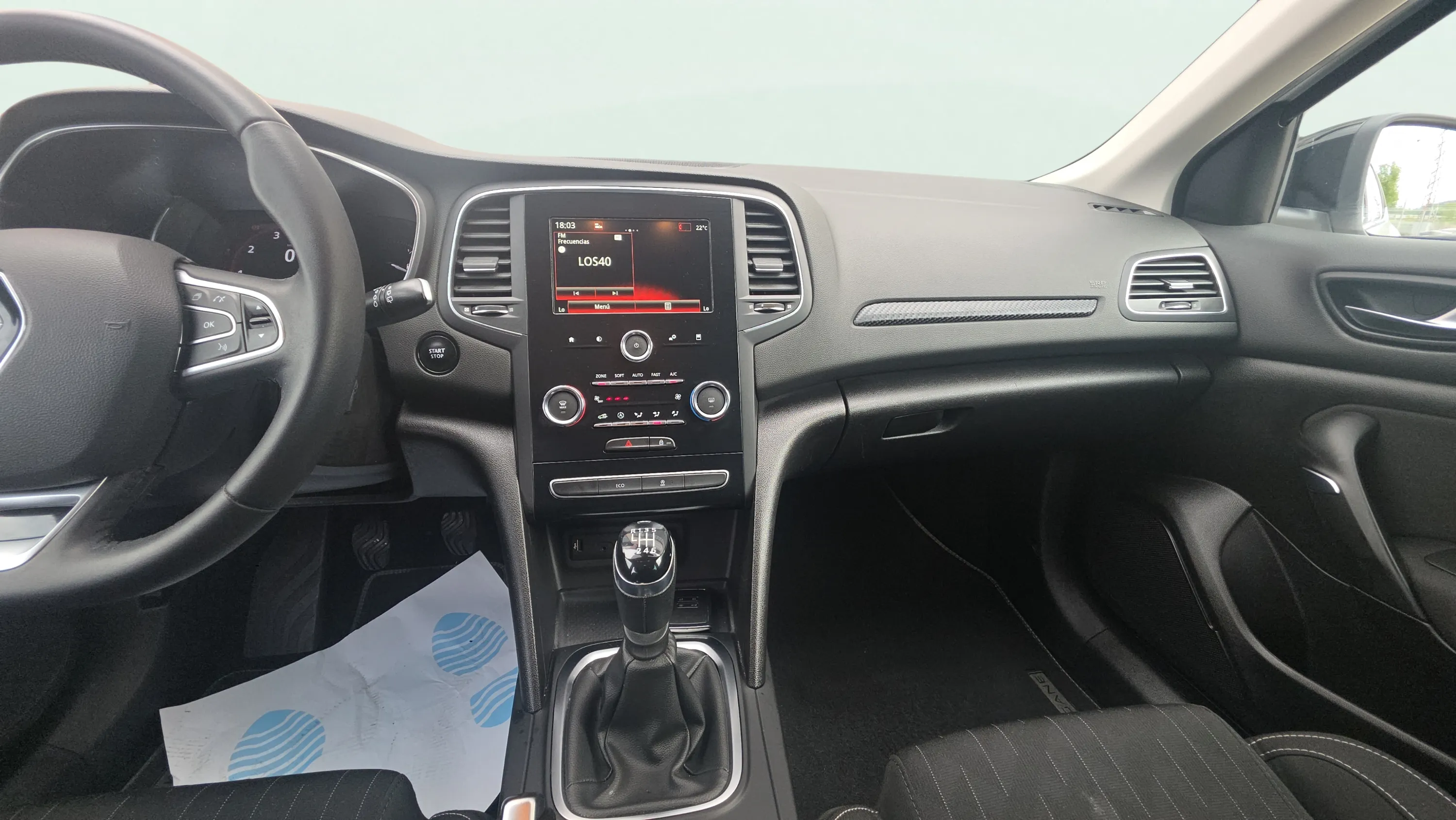 Renault Mégane Limited TCe GPF 18 - foto 12