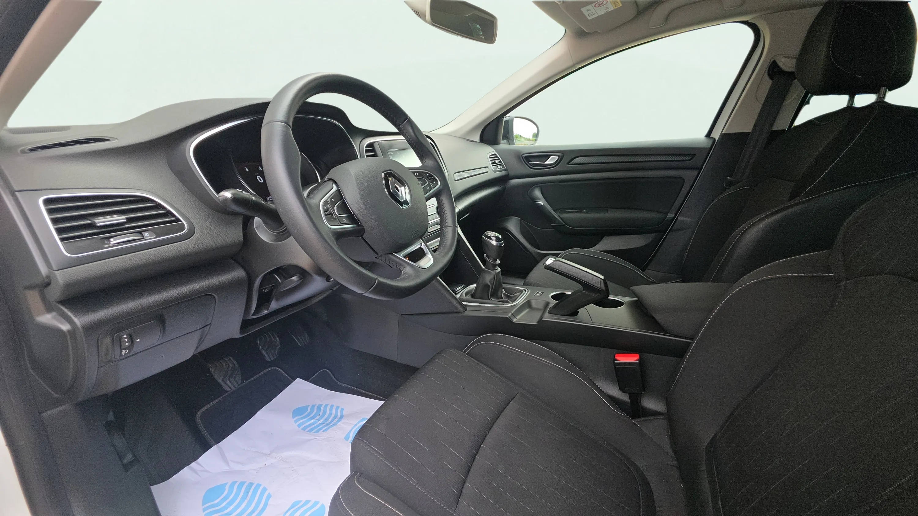 Renault Mégane Limited TCe GPF 18 - foto 10
