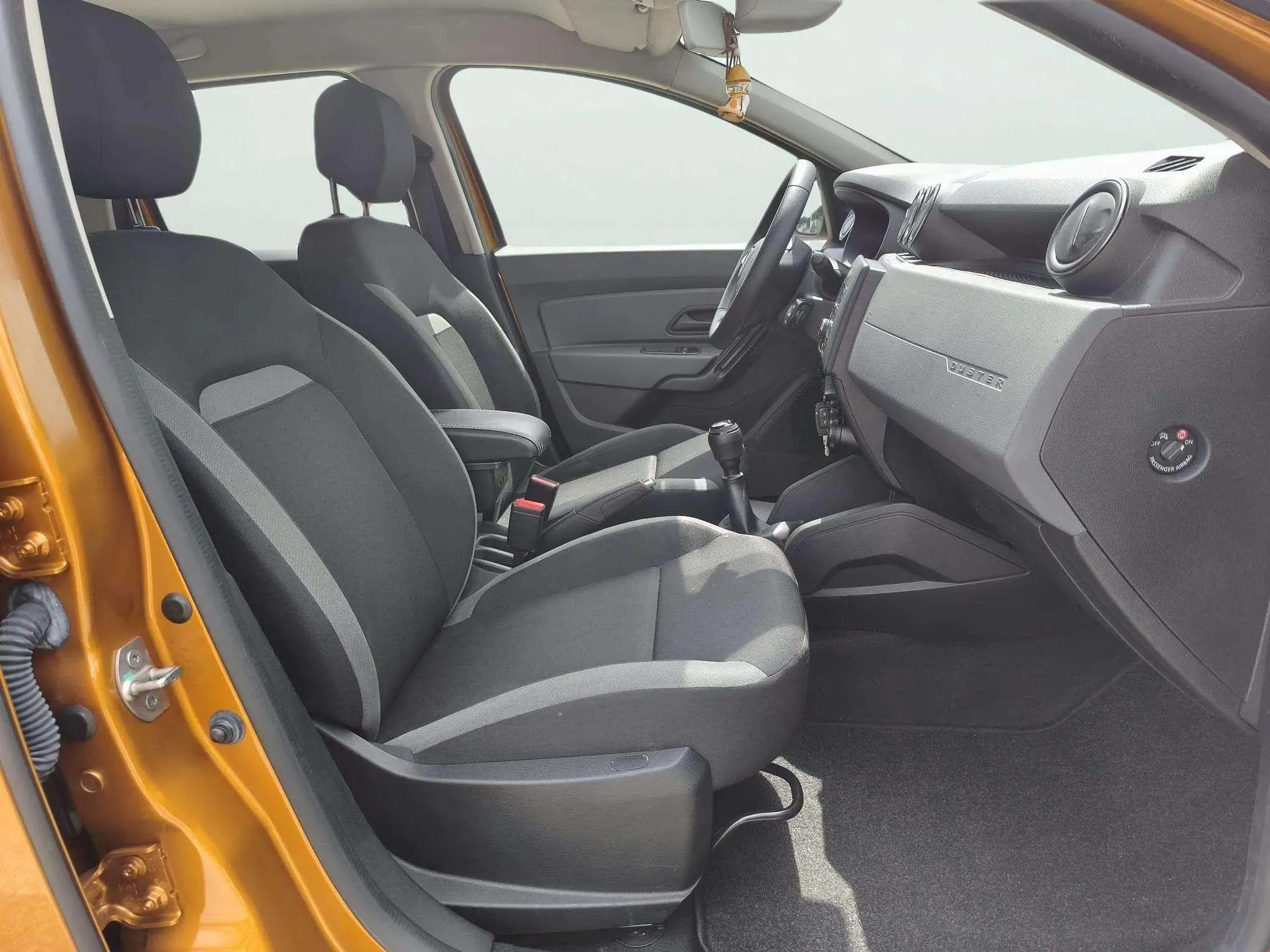 Dacia Duster Essential 1.6 4x2 GLP - foto 13
