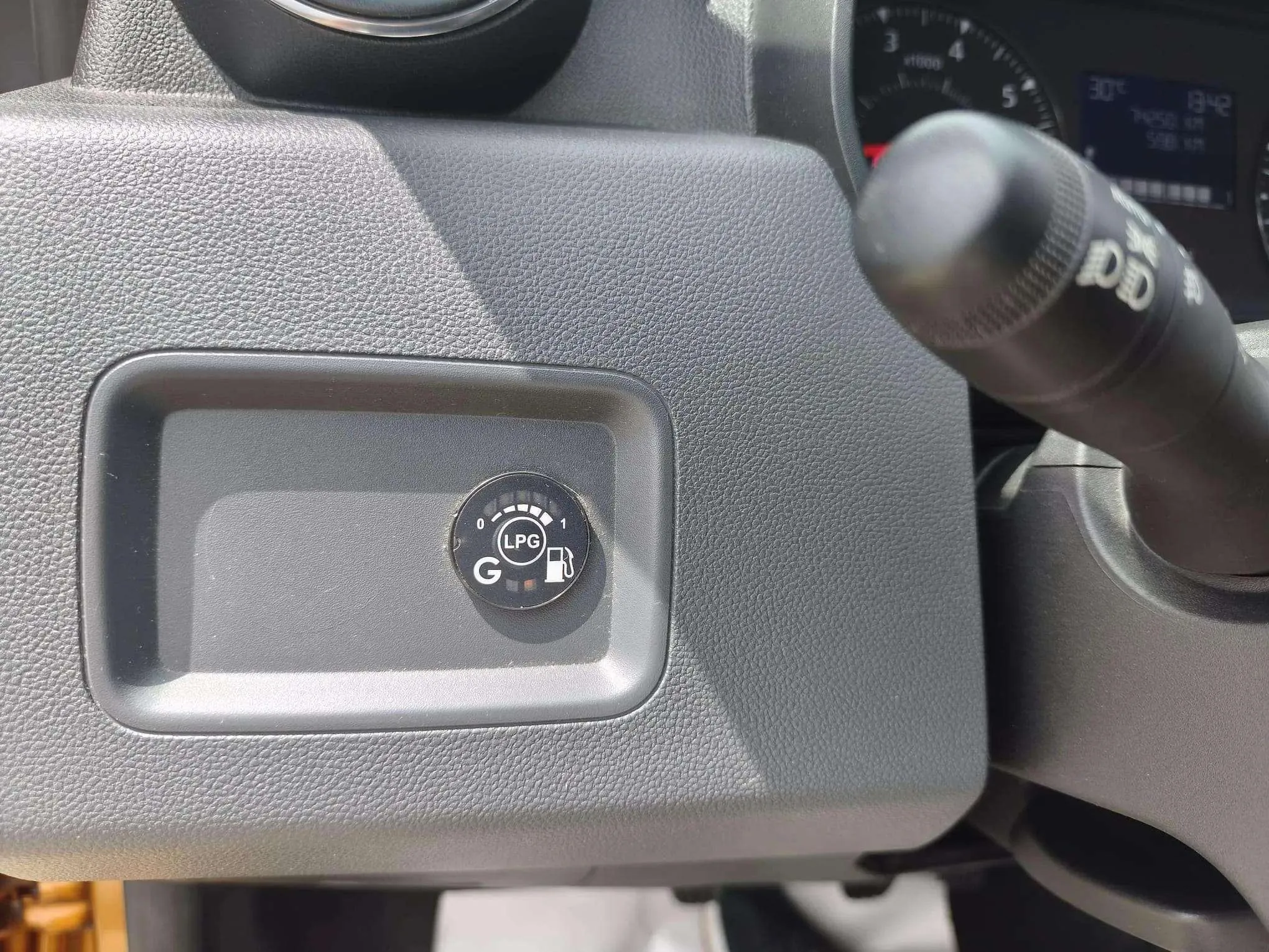 Dacia Duster Essential 1.6 4x2 GLP - foto 19