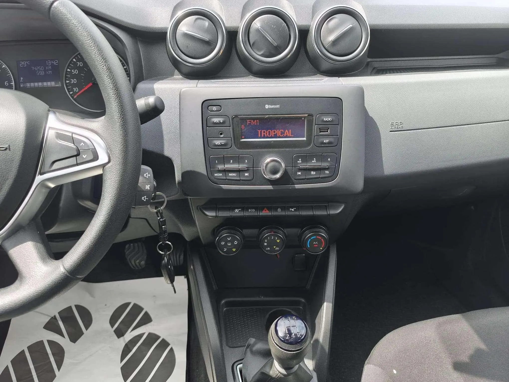Dacia Duster Essential 1.6 4x2 GLP - foto 15