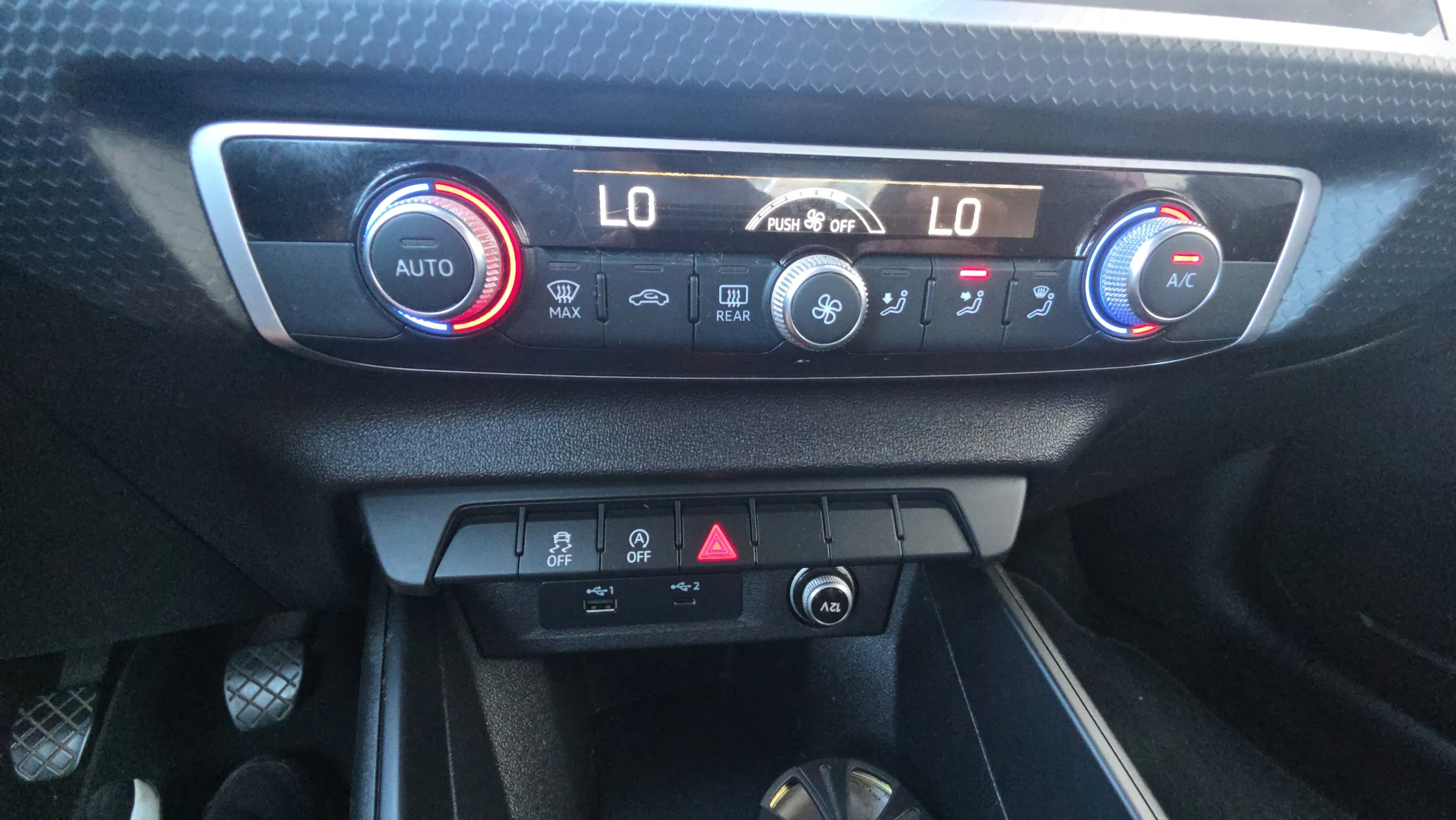 Audi A1 citycarver 30 TFSI - foto 20