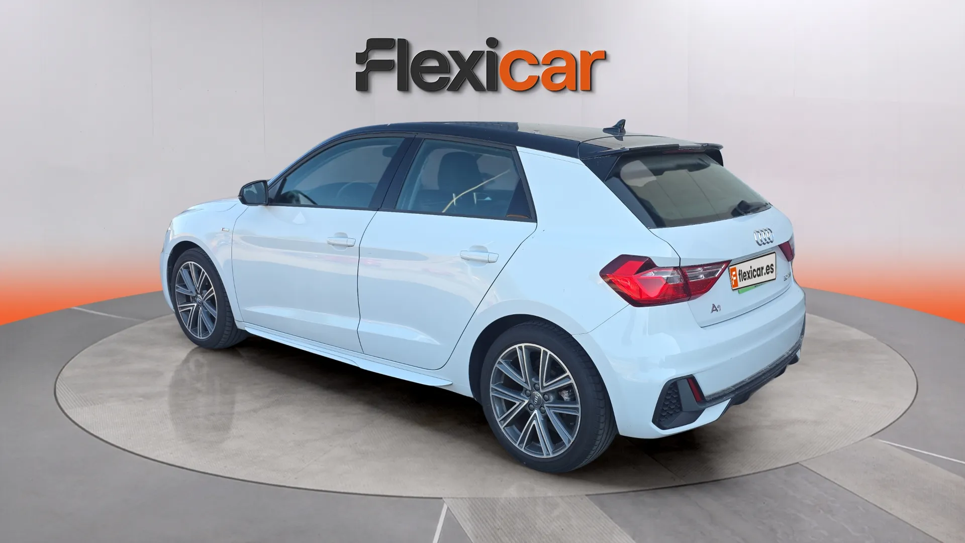 Audi A1 citycarver 30 TFSI - foto 25