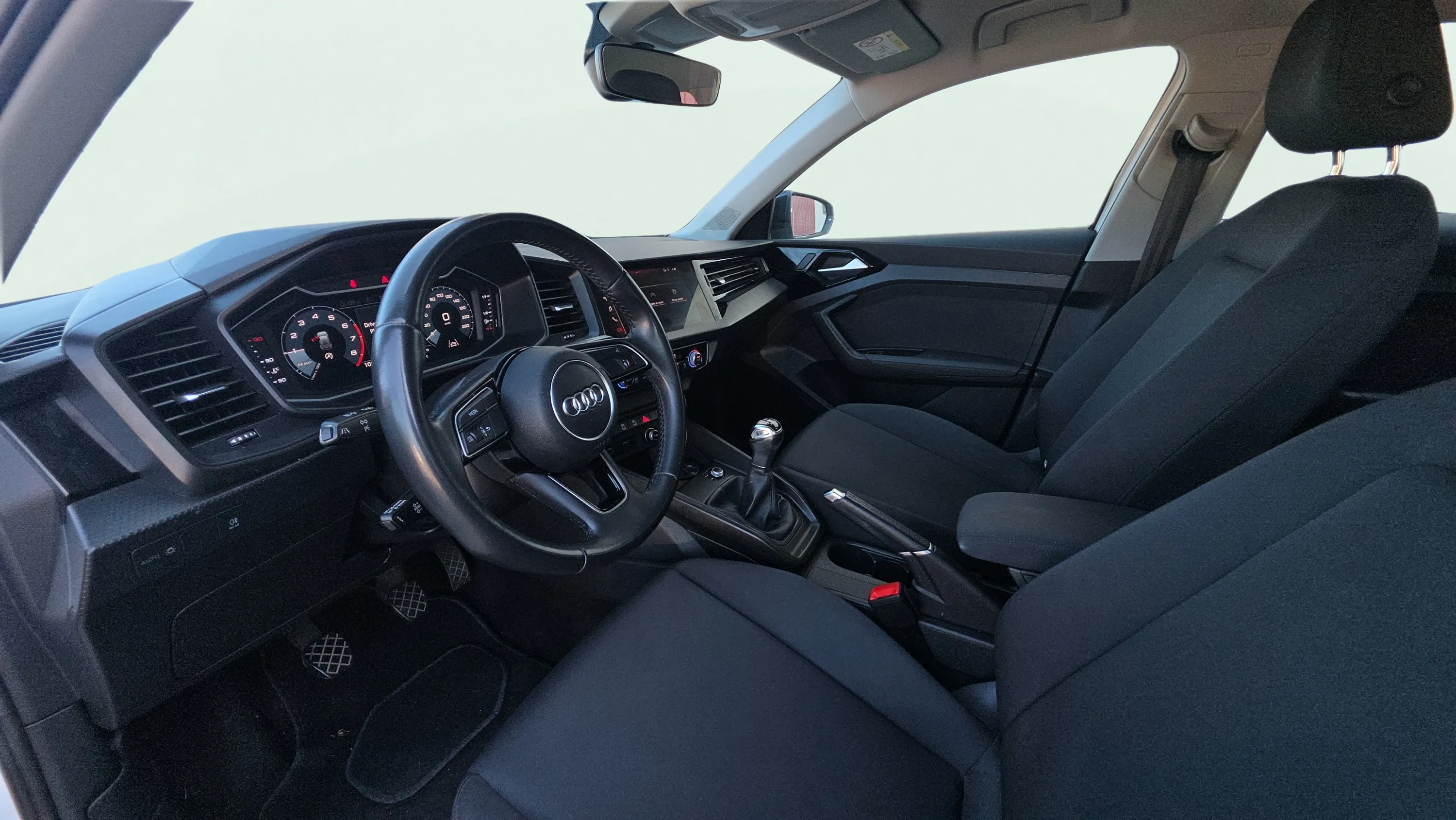 Audi A1 citycarver 30 TFSI - foto 8