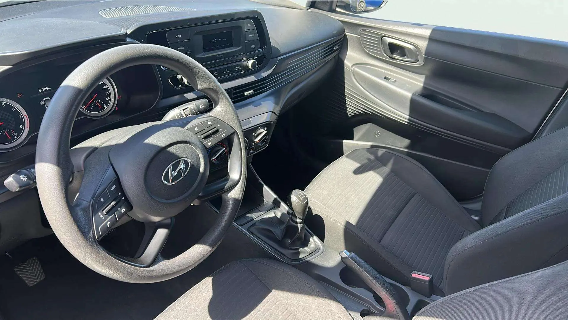 Hyundai i20 1.2 MPI Klass - foto 24