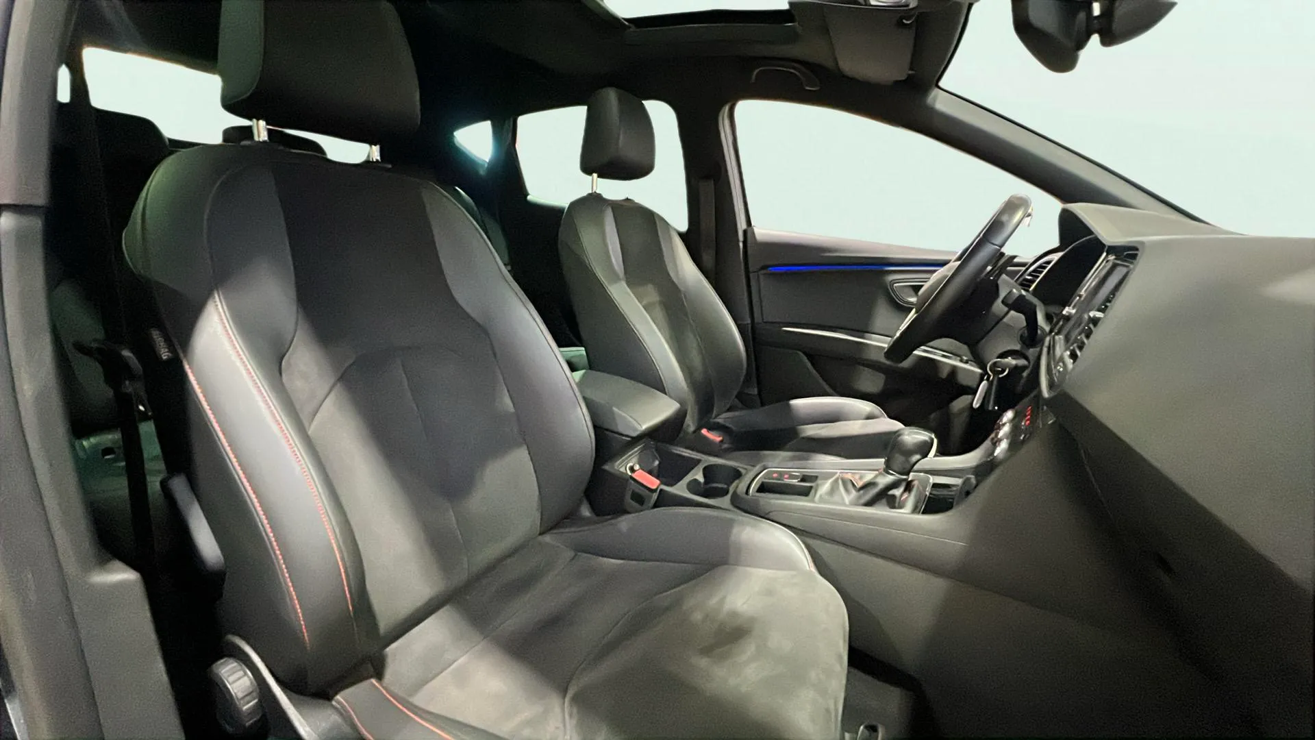 SEAT León 1.5 TSI DSG-7 FR Ed - foto 6