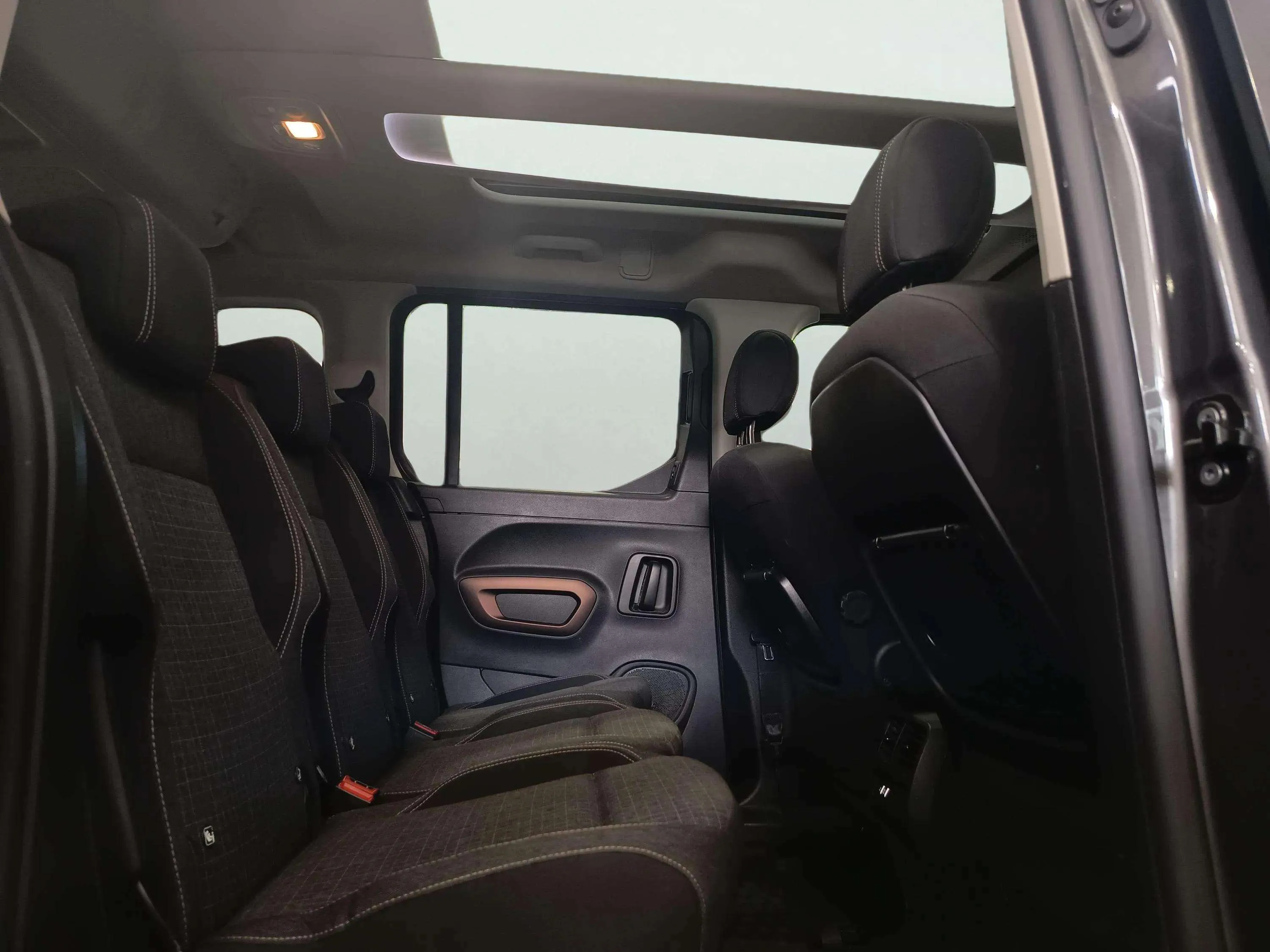 Peugeot Rifter GT Long BlueHDi - foto 20