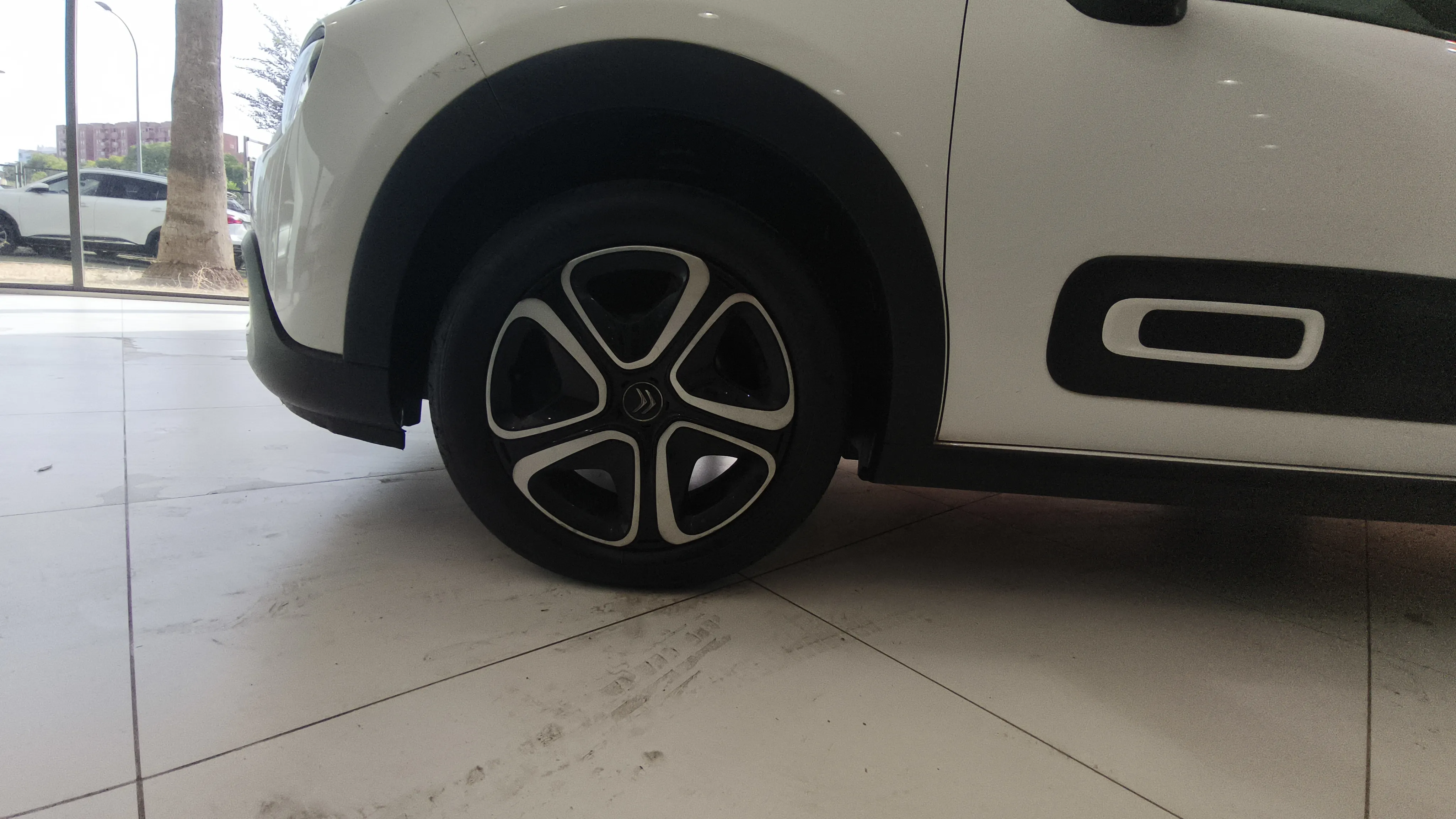 Citroën C3 BlueHDi C-Series - foto 13
