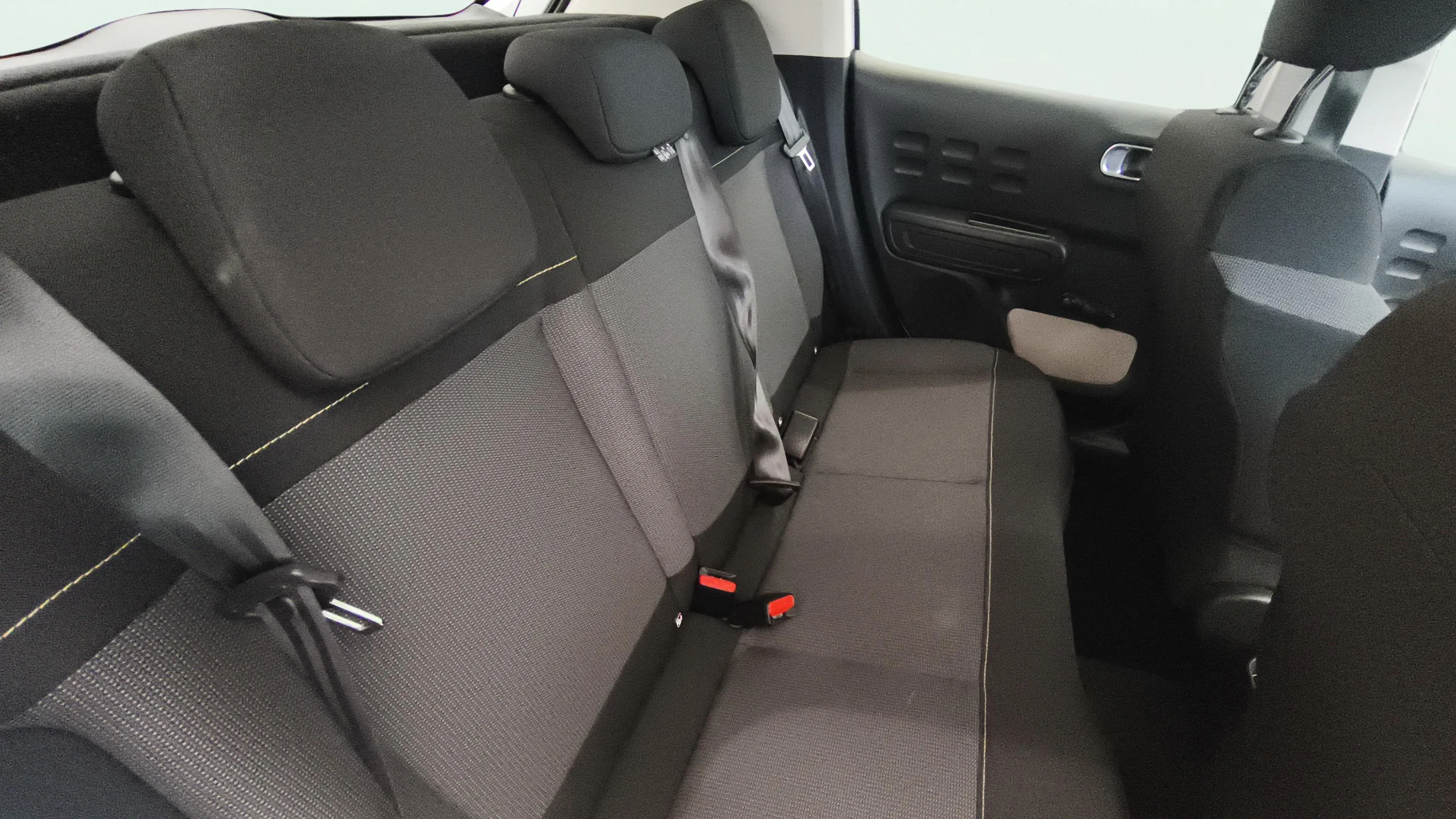 Citroën C3 BlueHDi C-Series - foto 8