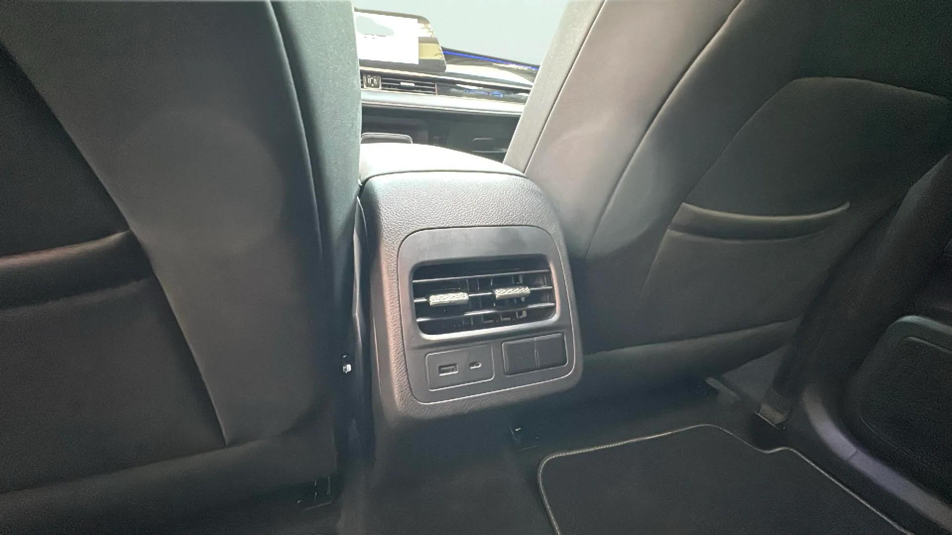 Omoda 5 Premium 1.6 T-GDi - foto 49
