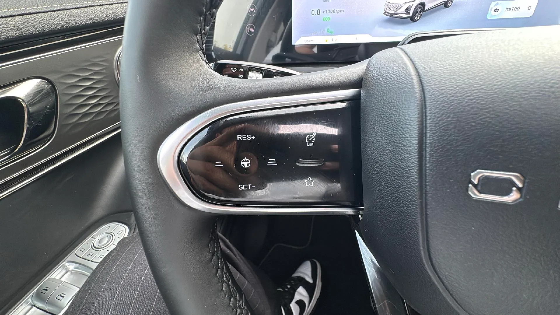 Omoda 5 Premium 1.6 T-GDi - foto 21