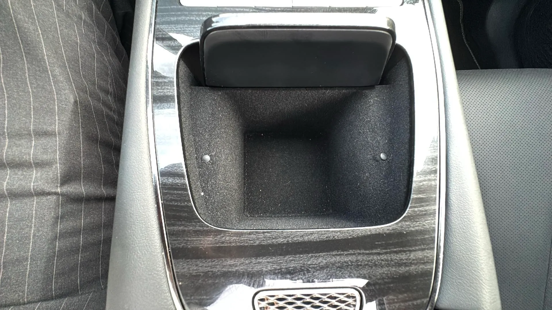 Omoda 5 Premium 1.6 T-GDi - foto 24