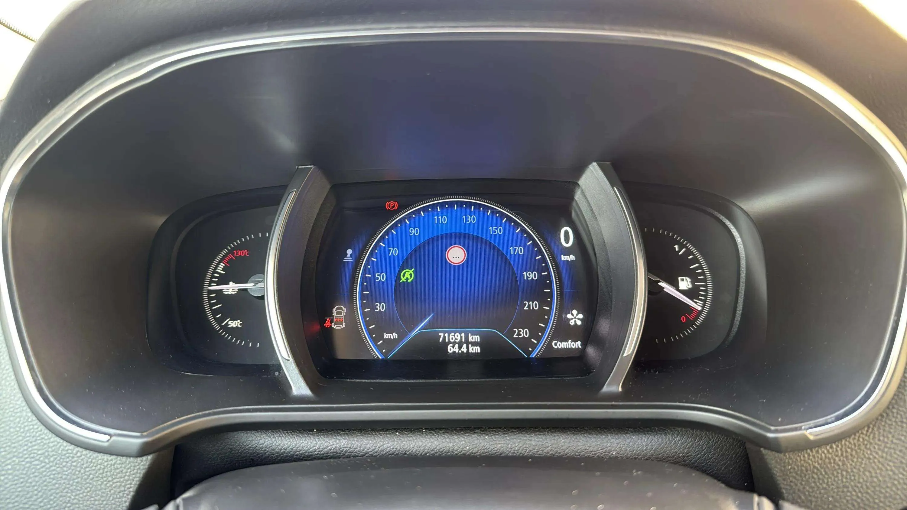 Renault Mégane Zen TCe GPF -SS - foto 18