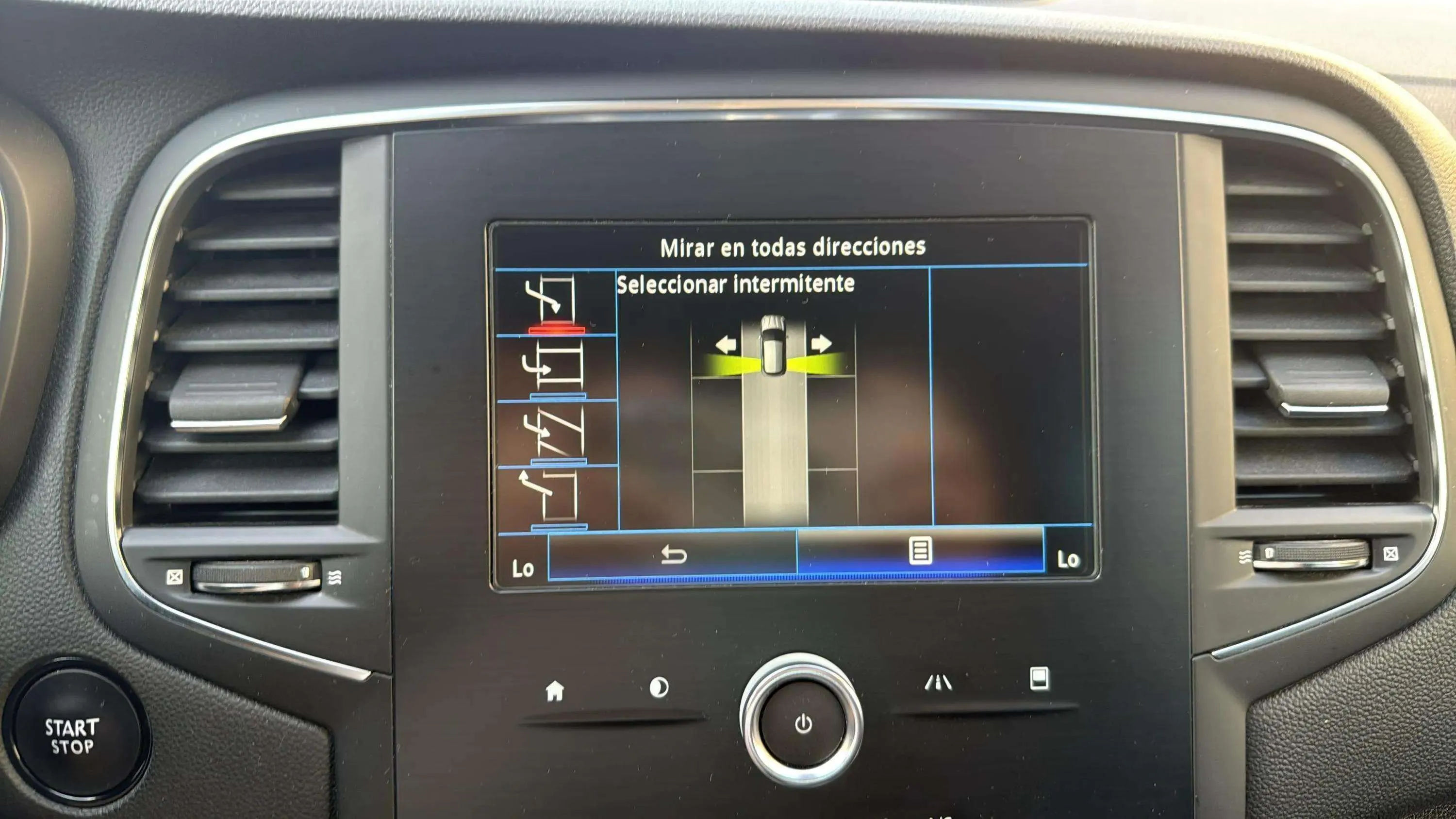 Renault Mégane Zen TCe GPF -SS - foto 21