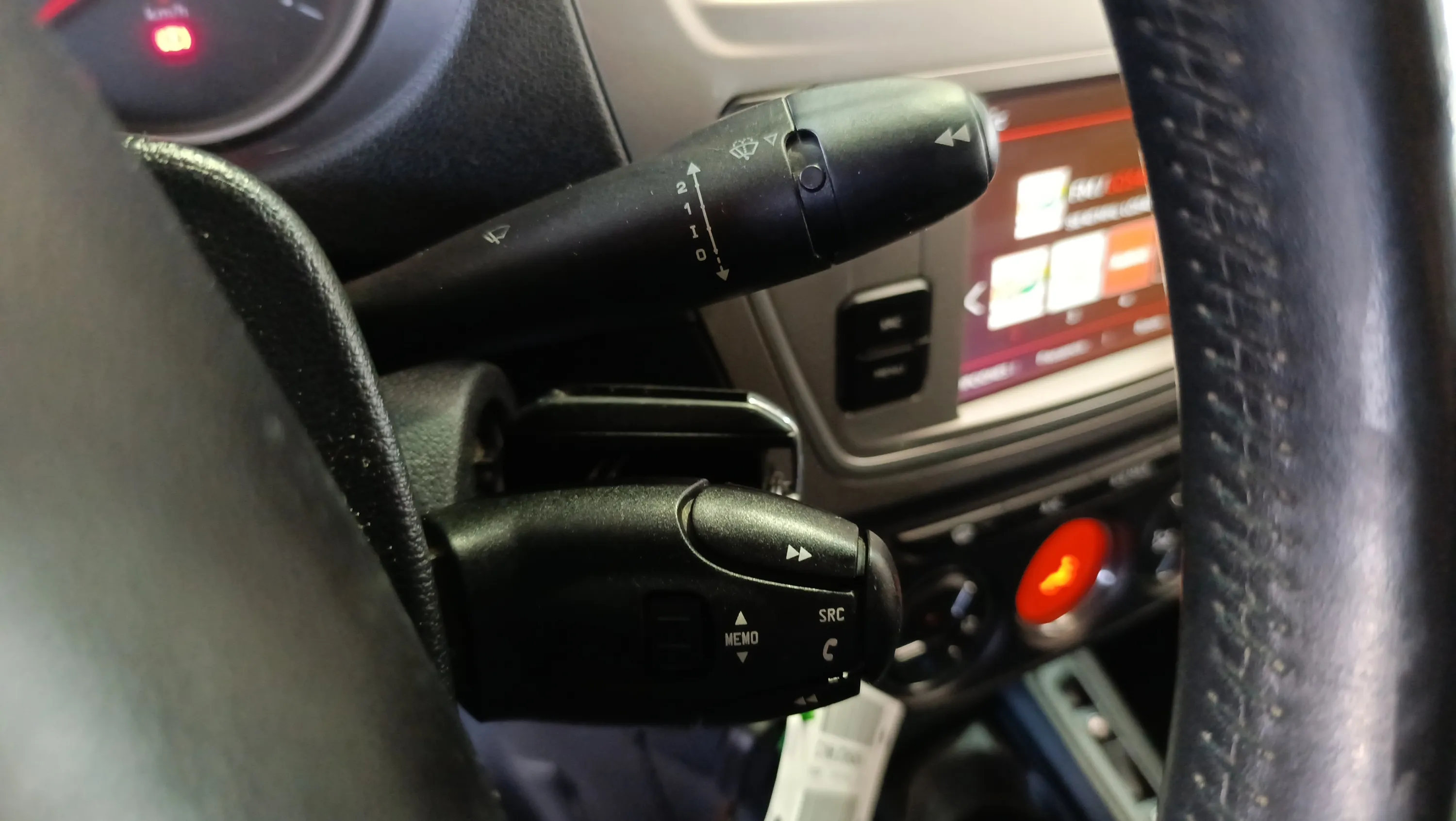 Citroën C-Elysée BlueHDi Shine - foto 12