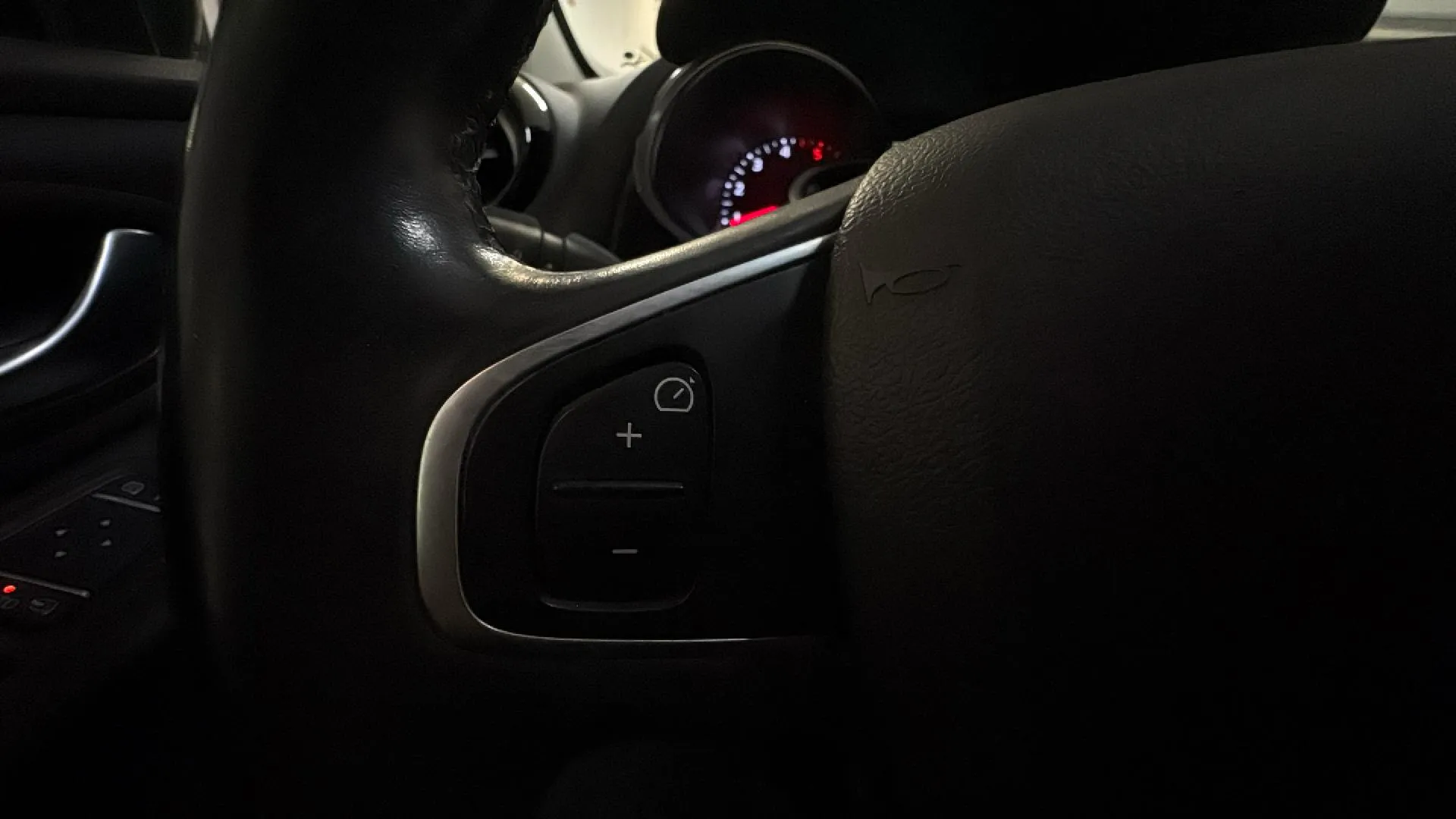 Renault Clio Zen Energy dCi -18 - foto 12