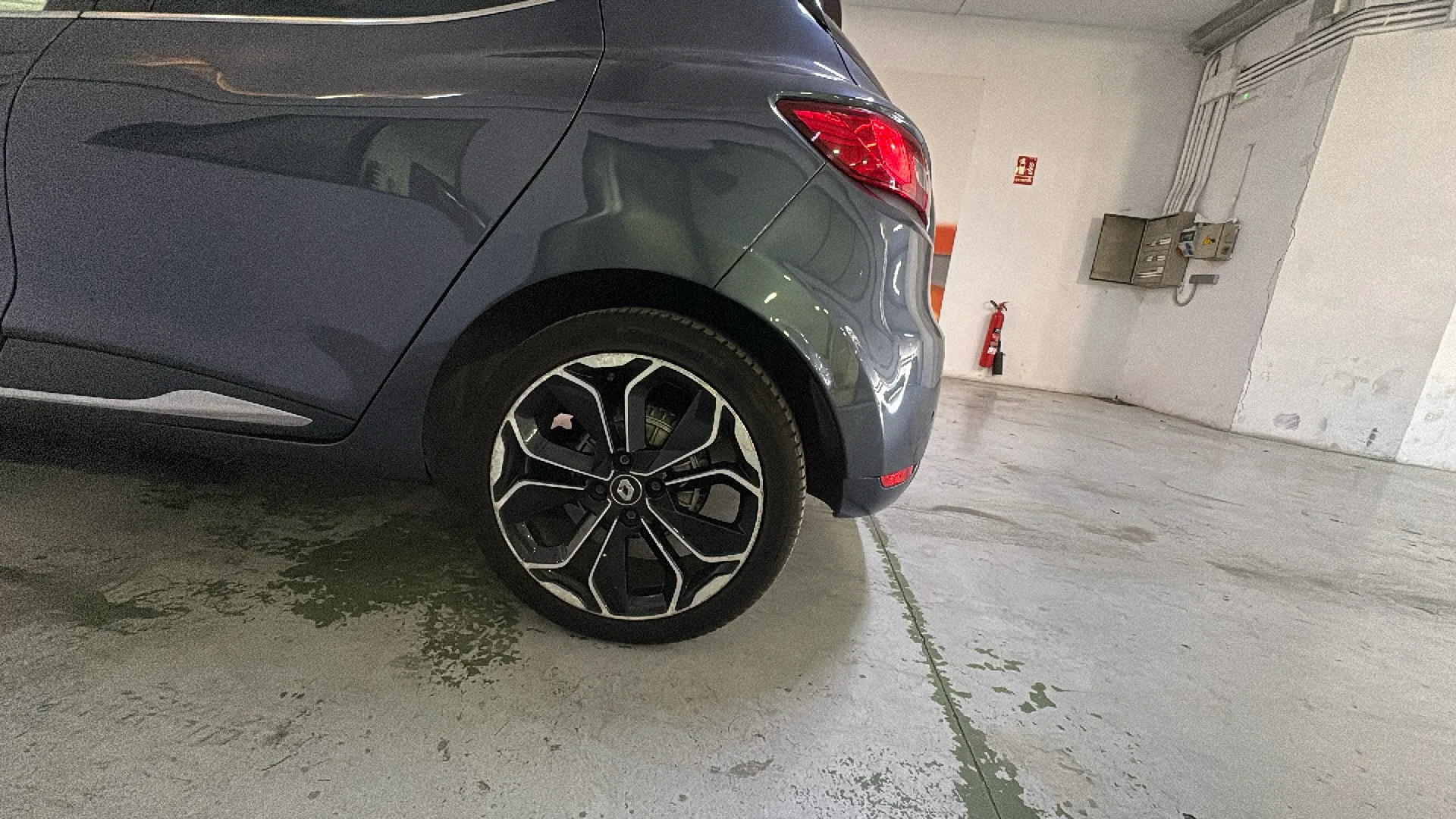 Renault Clio Zen Energy dCi -18 - foto 23