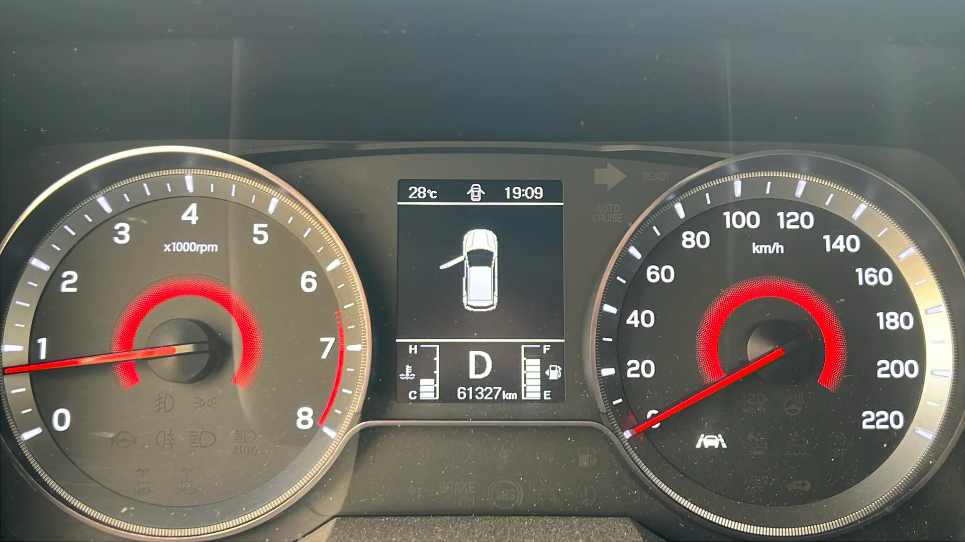 SsangYong Tivoli G15T Limited - foto 12