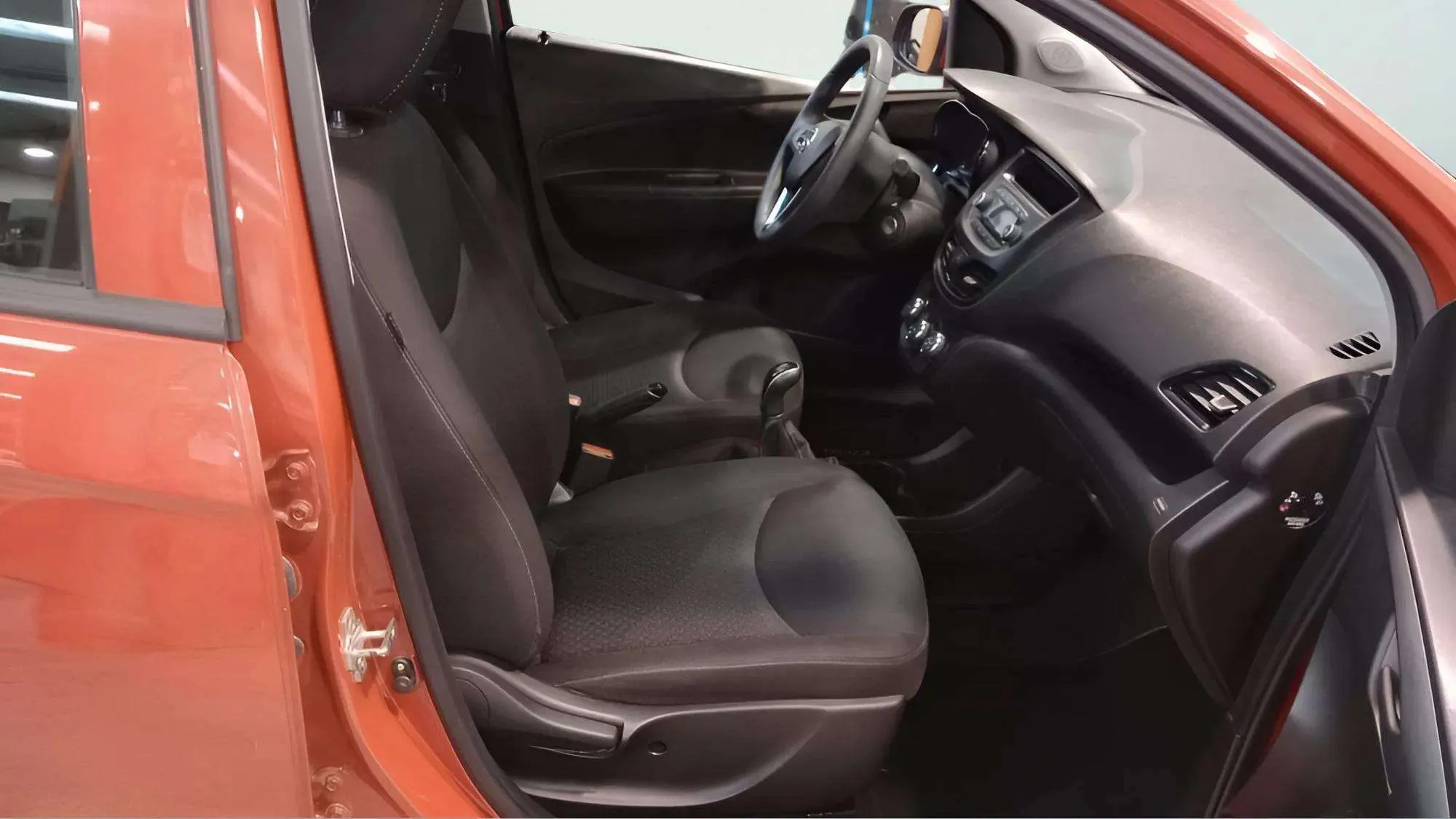 Opel Karl 1.0 Expression - foto 7