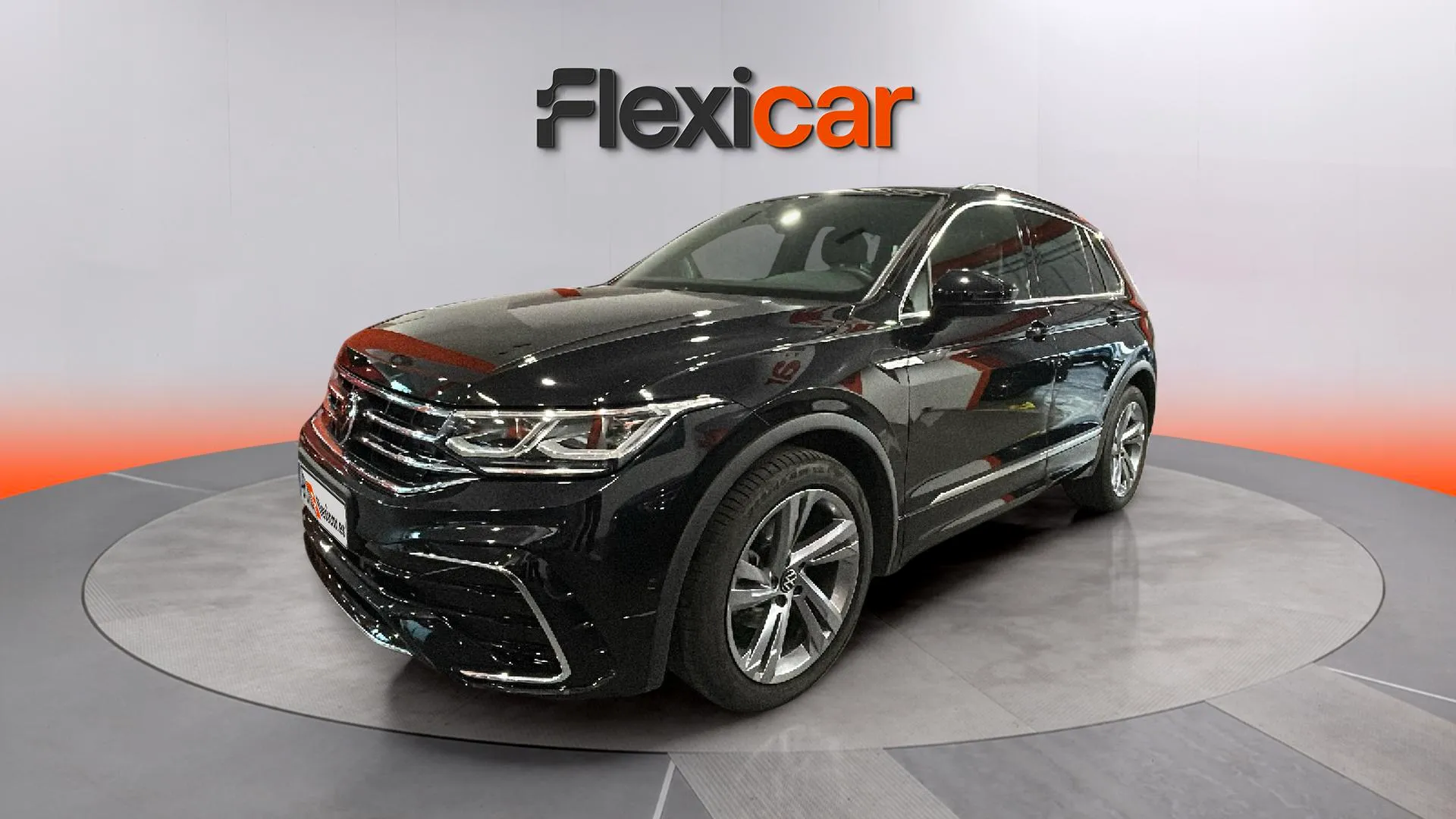 Volkswagen Tiguan R-Line 1.5 TSI DSG - foto 3