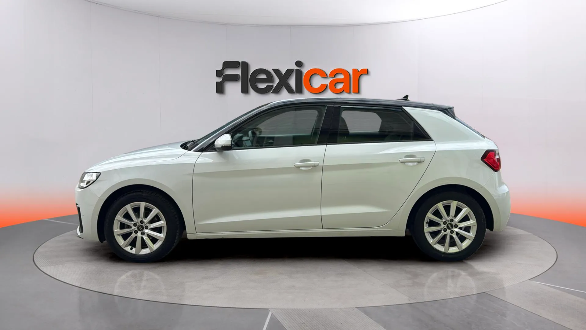 Audi A1 Sportback Advanced 25 TFSI - foto 6