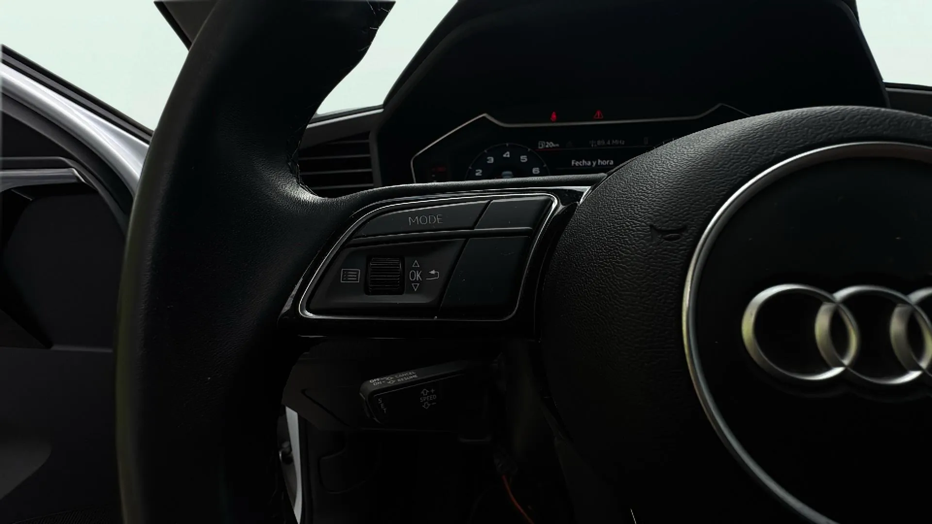 Audi A1 Sportback Advanced 25 TFSI - foto 13