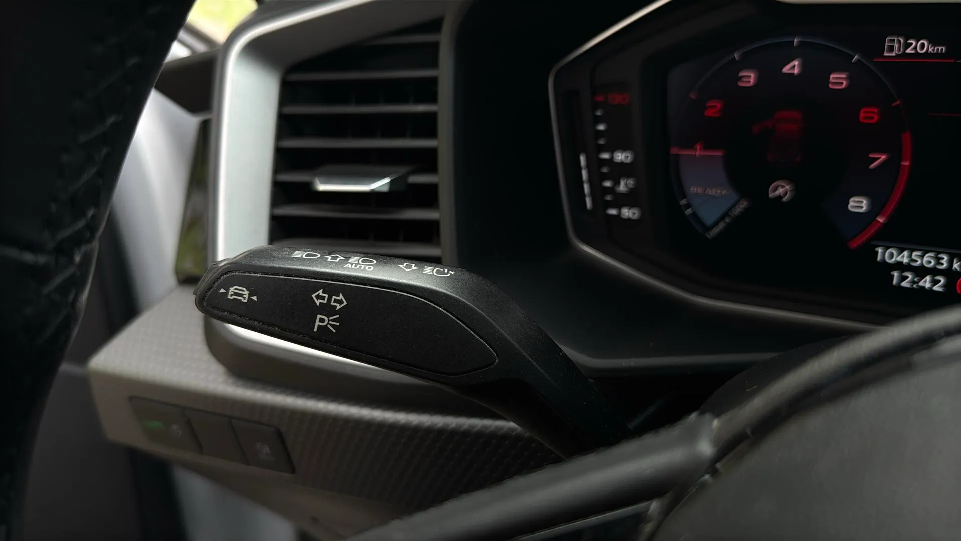 Audi A1 Sportback Advanced 25 TFSI - foto 15