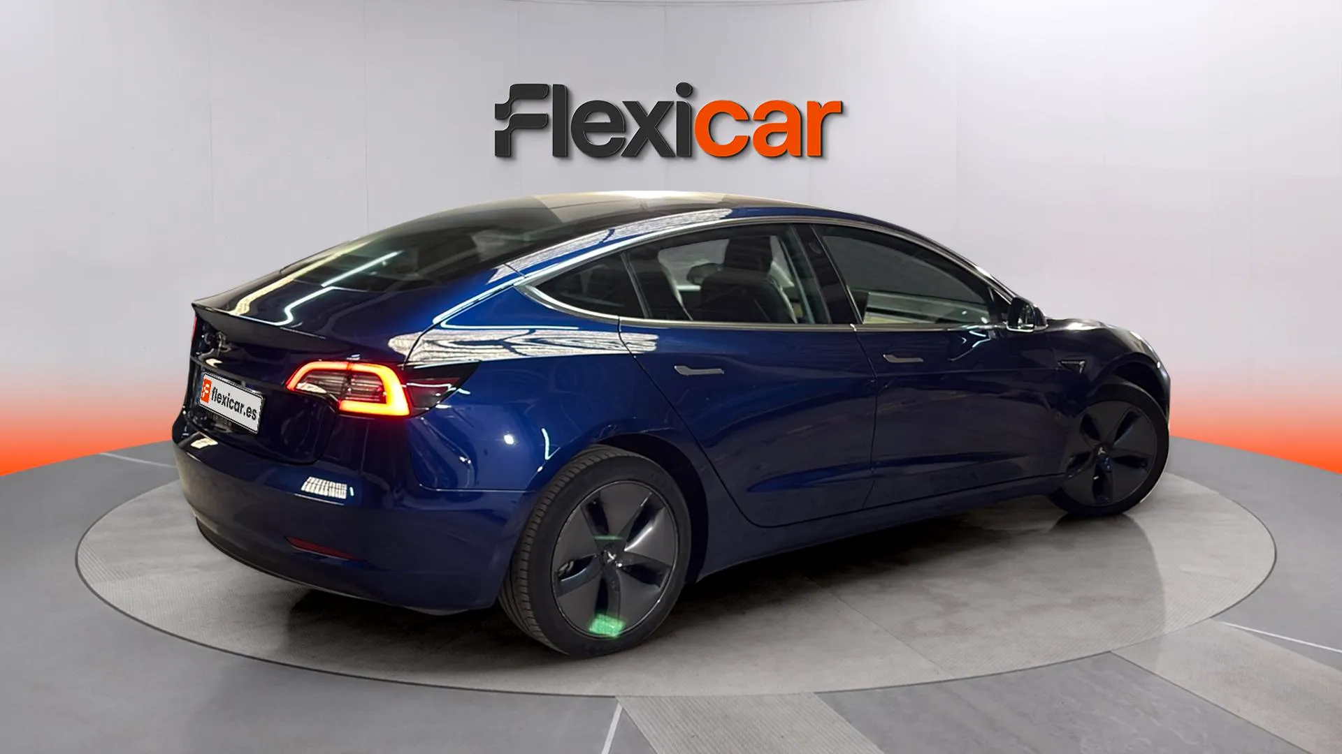 Tesla Model 3 Estándar Plus RWD - foto 6
