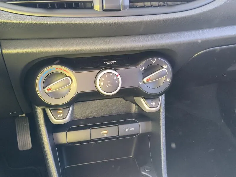 Kia Picanto 1.0 DPi Concept Pack Comfort - foto 12