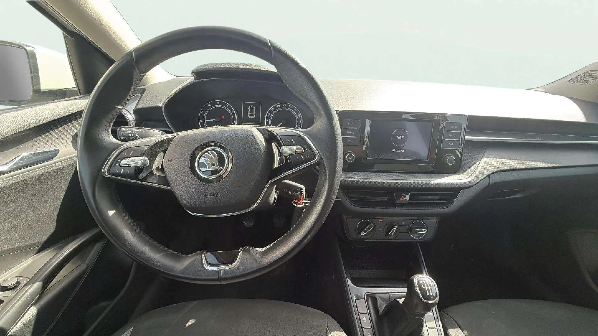 Škoda Fabia 1.0 MPI Active - foto 11