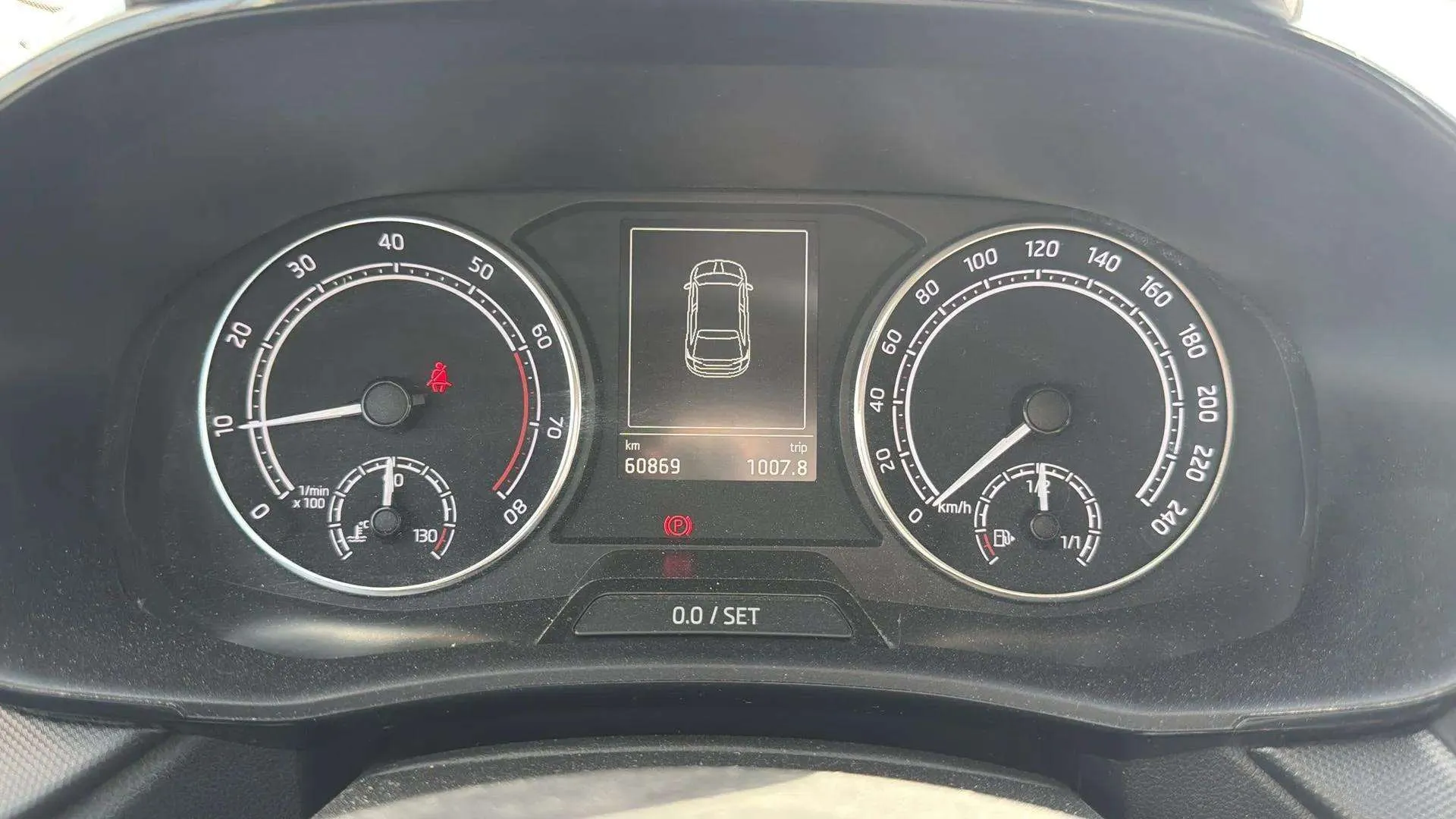 Škoda Fabia 1.0 MPI Active - foto 12