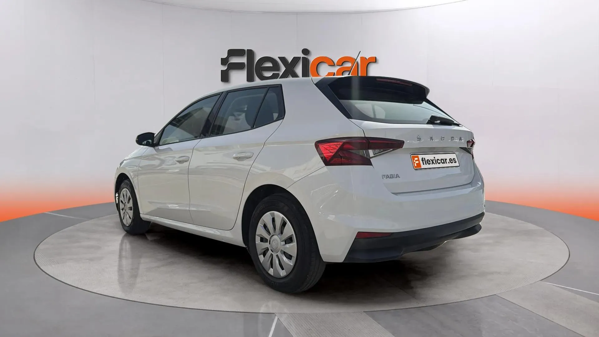 Škoda Fabia 1.0 MPI Active - foto 5