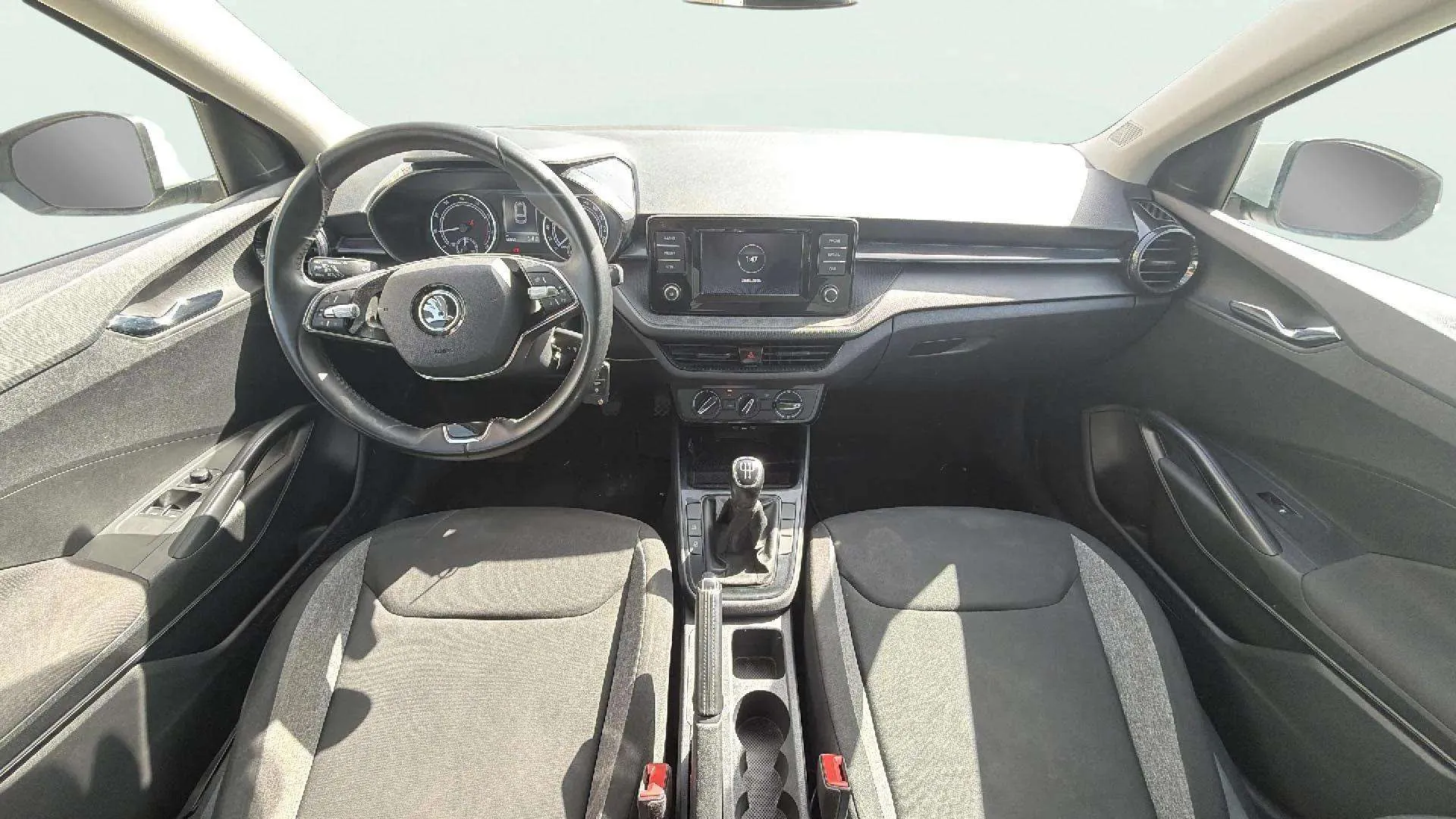 Škoda Fabia 1.0 MPI Active - foto 10