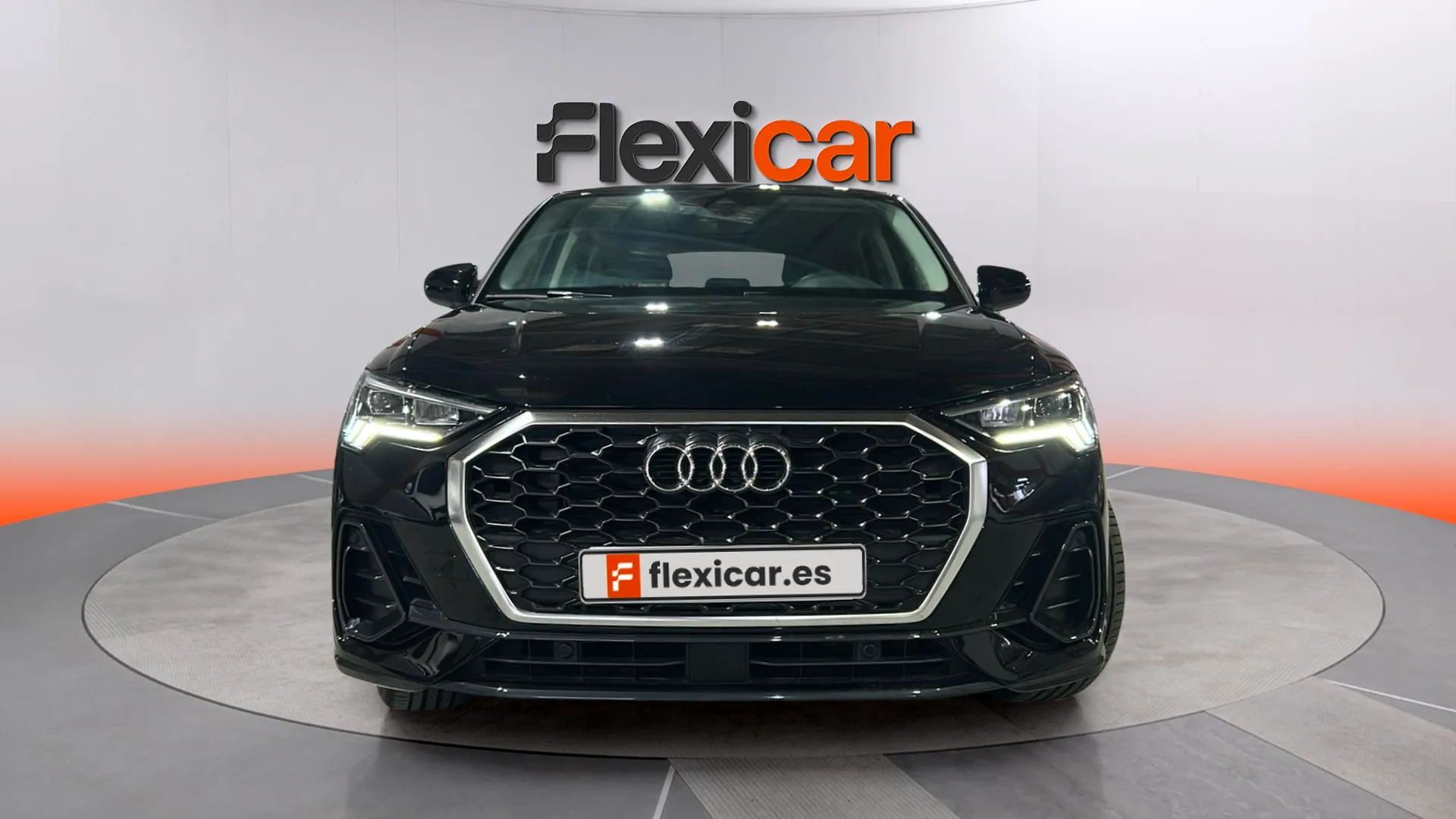 Audi Q3 35 TDI S tronic Black Lim. - foto 2