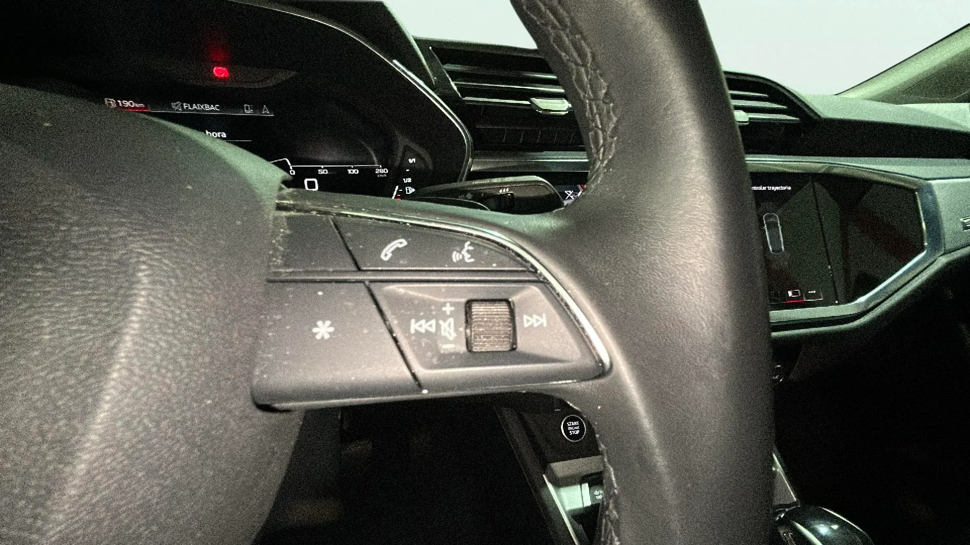 Audi Q3 35 TDI S tronic Black Lim. - foto 11