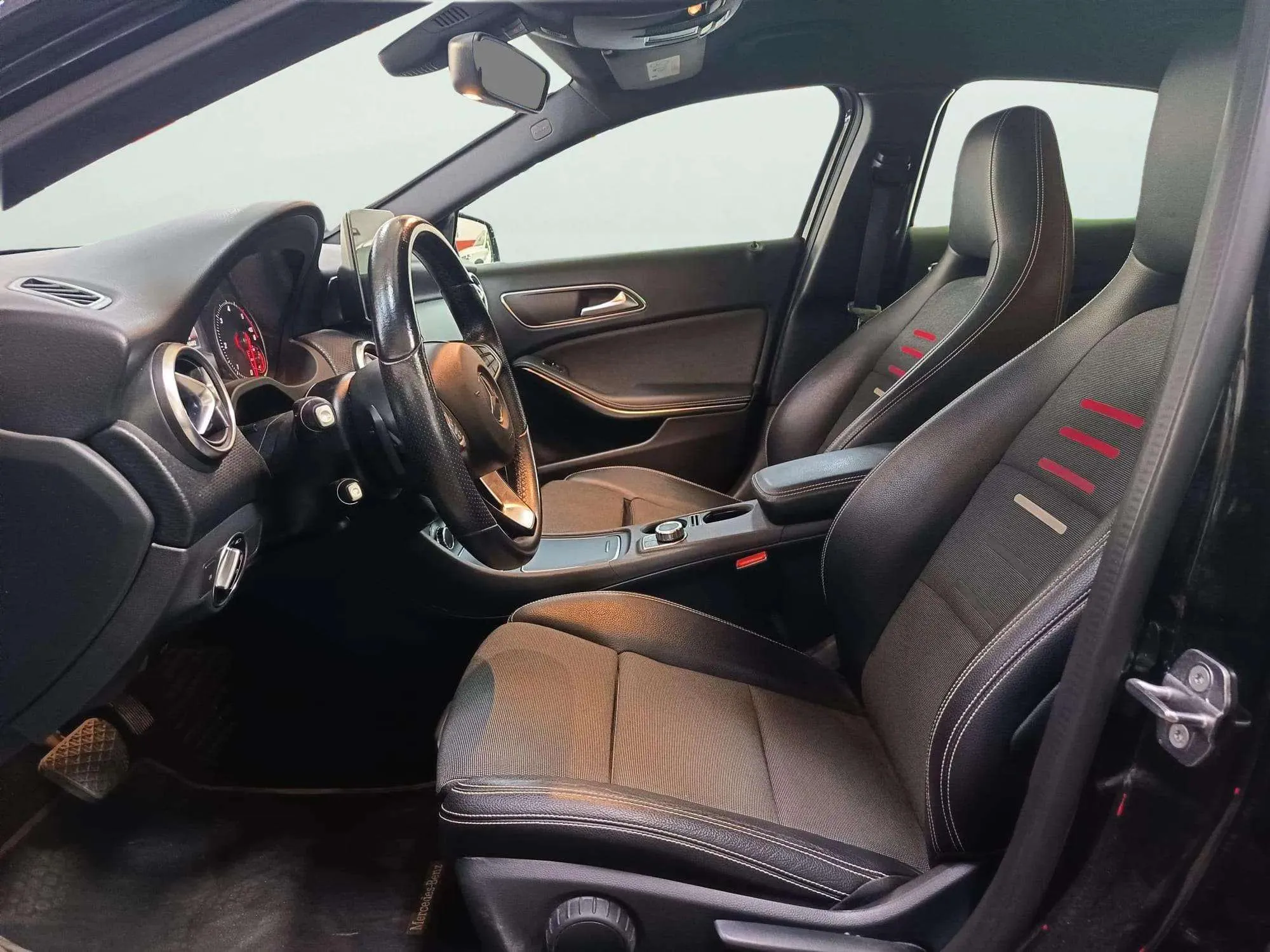 Mercedes-Benz Clase A A 200 d - foto 18