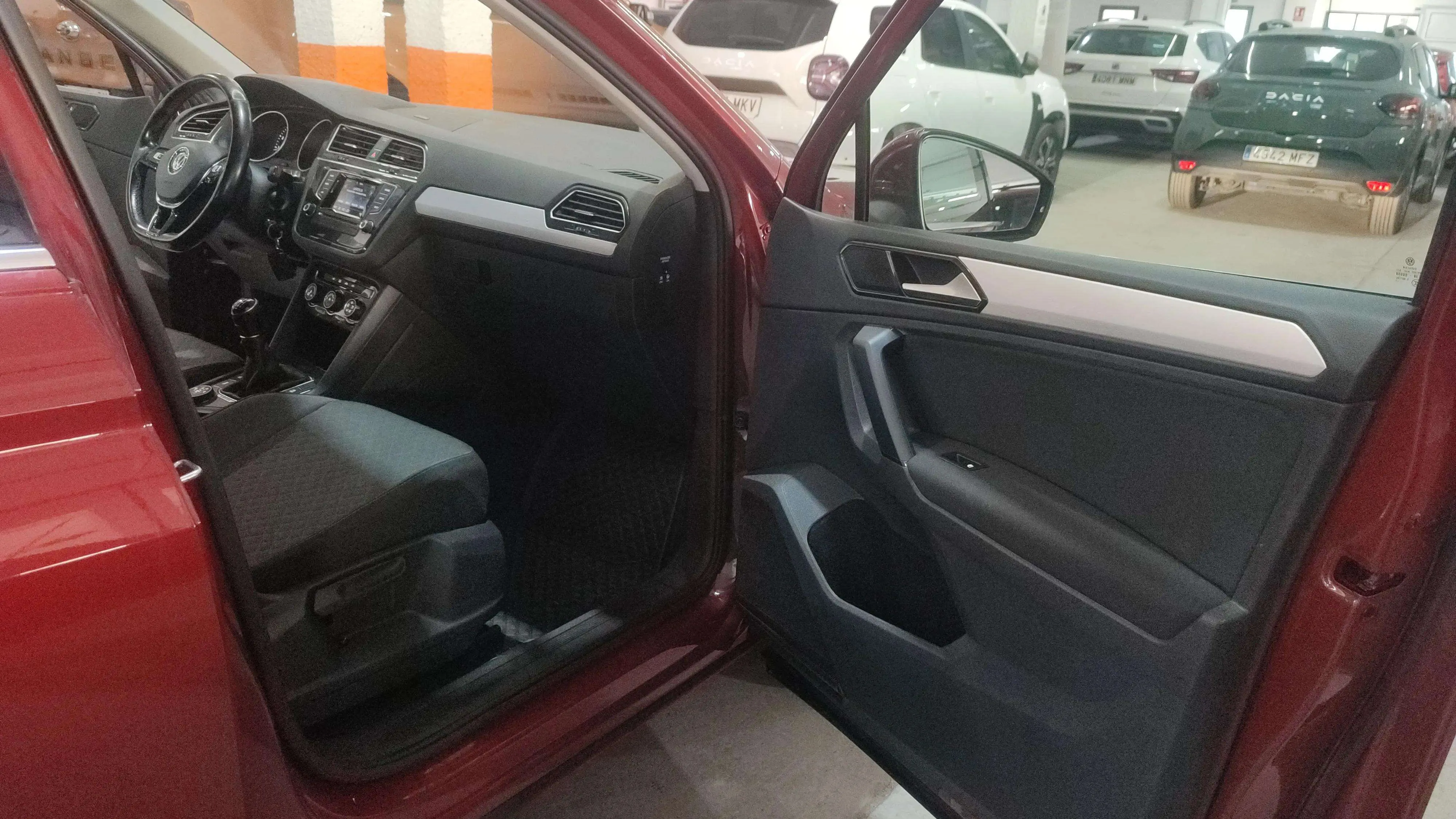 Volkswagen Tiguan Sport 2.0 TSI 4Motion DSG - foto 11