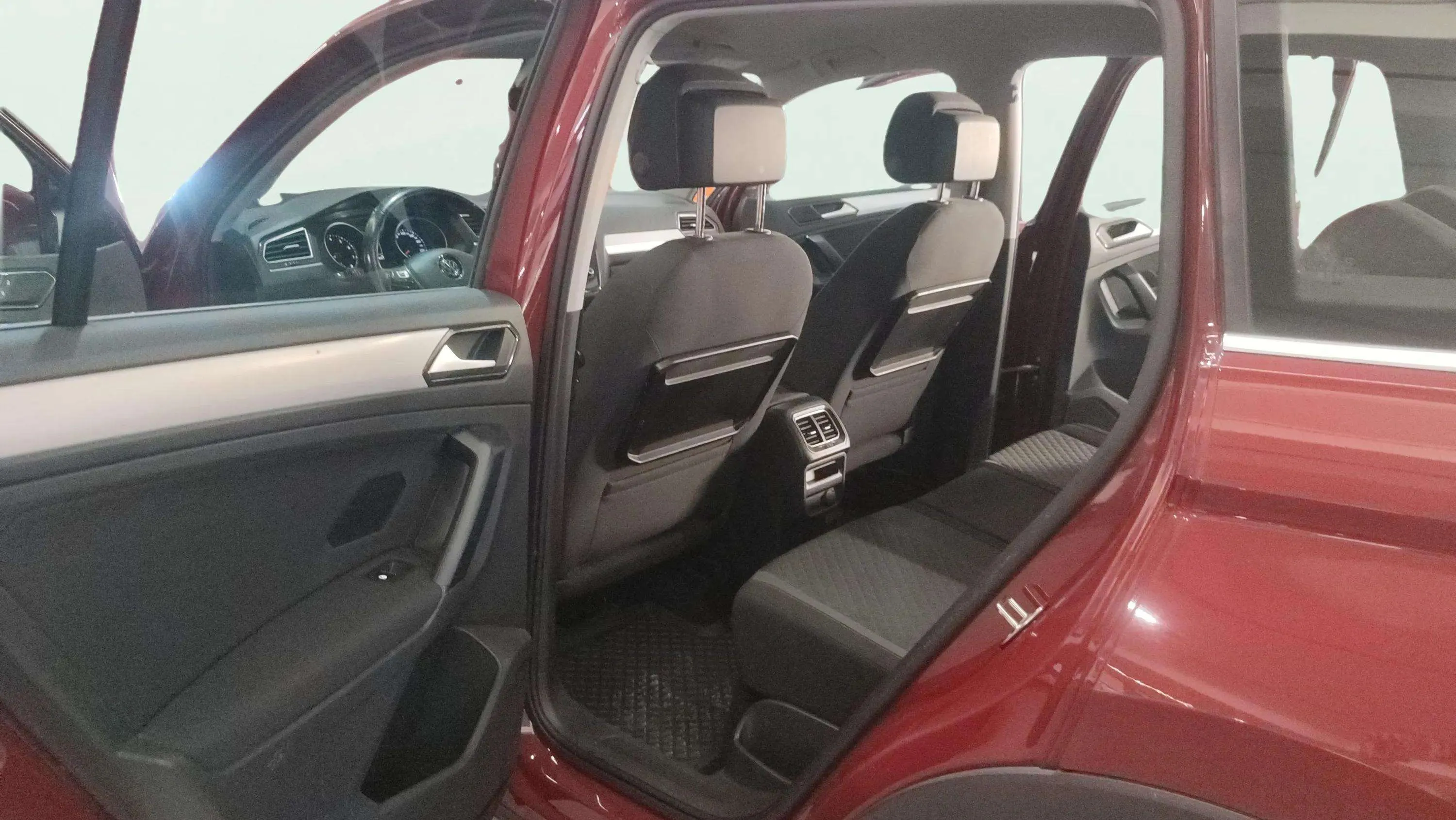 Volkswagen Tiguan Sport 2.0 TSI 4Motion DSG - foto 17