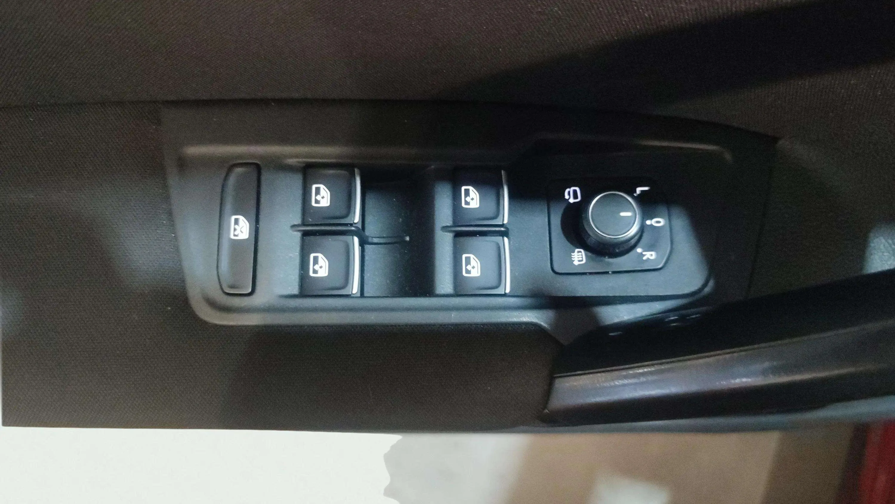 Volkswagen Tiguan Sport 2.0 TSI 4Motion DSG - foto 19