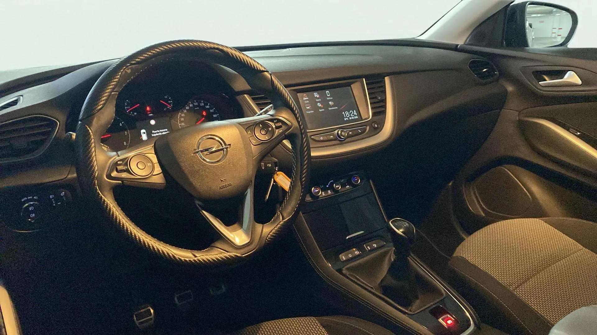 Opel Grandland 1.2 Turbo Selective - foto 9