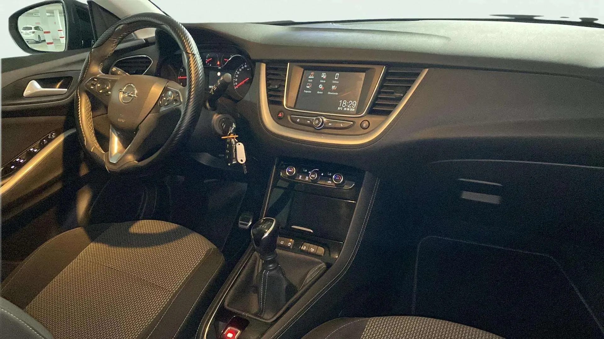 Opel Grandland 1.2 Turbo Selective - foto 30