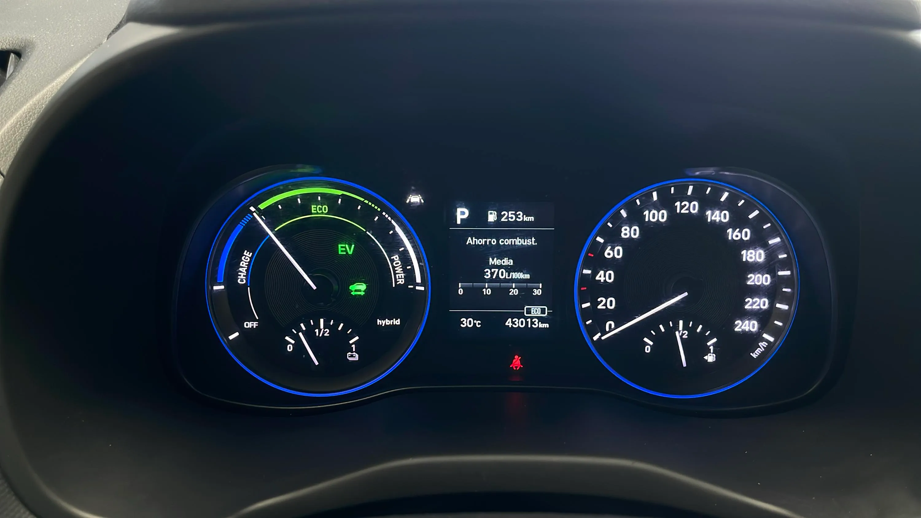 Hyundai Kona 1.6 GDI HEV Klass DT - foto 16