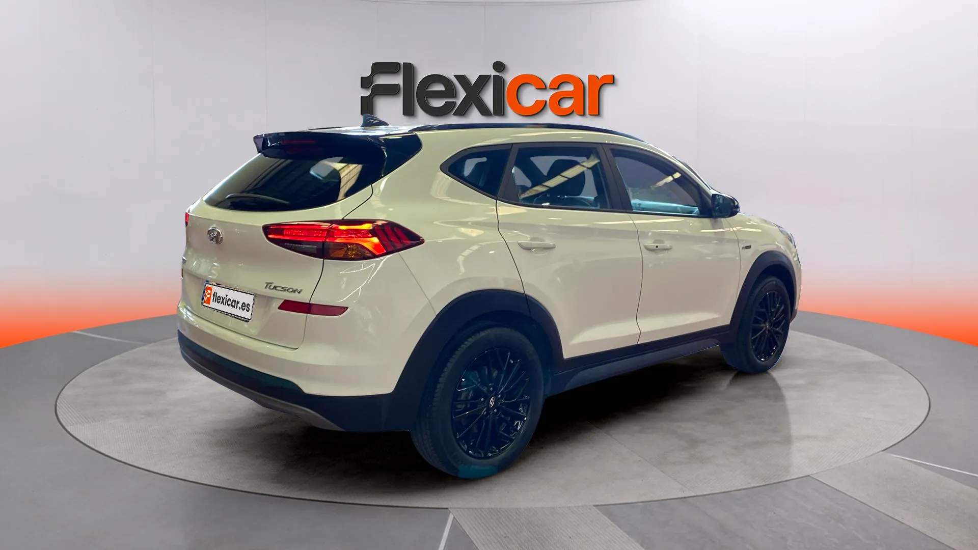 Hyundai Tucson 1.6 GDI Essence BE 4x2 - foto 7
