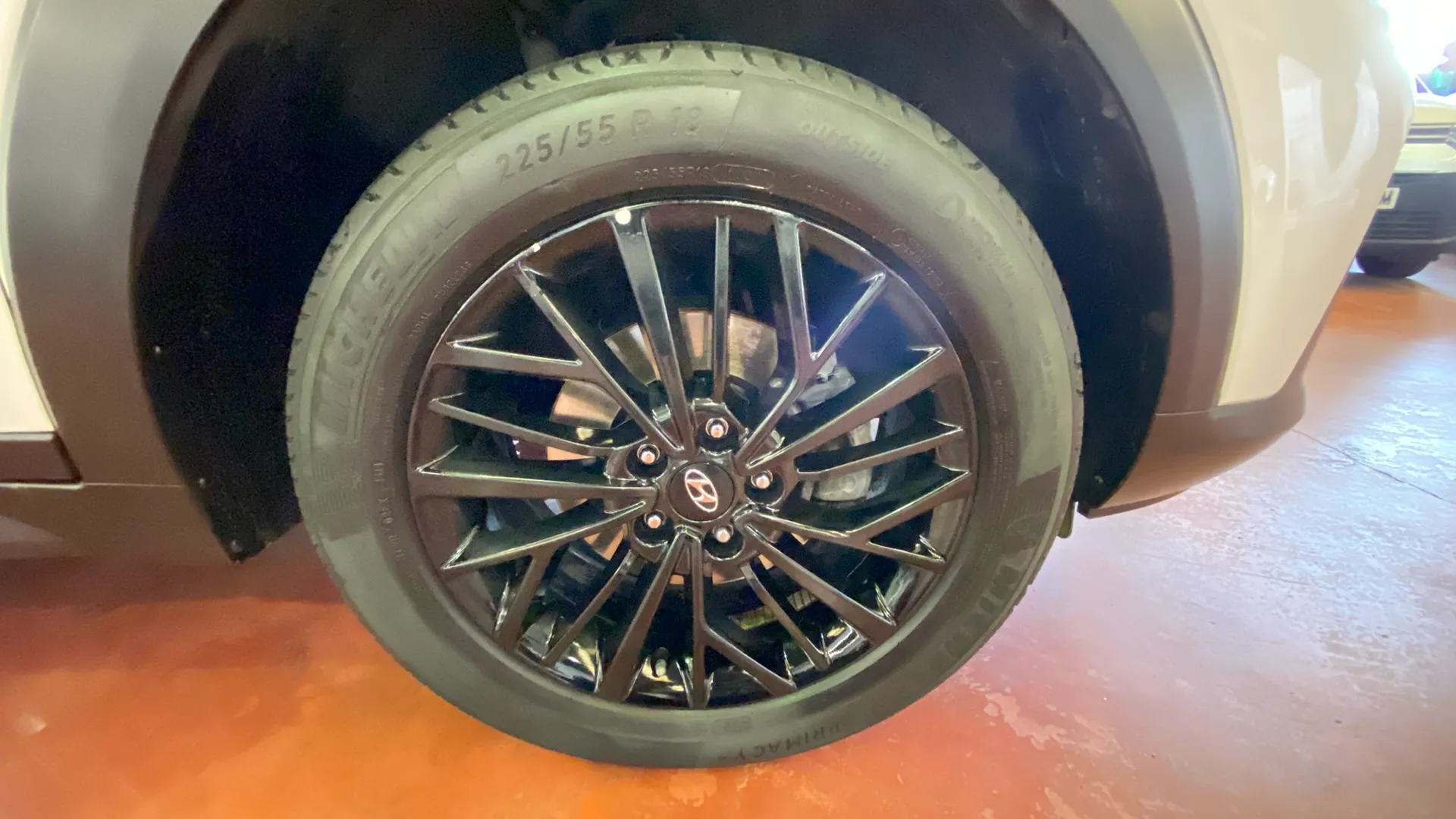 Hyundai Tucson 1.6 GDI Essence BE 4x2 - foto 10