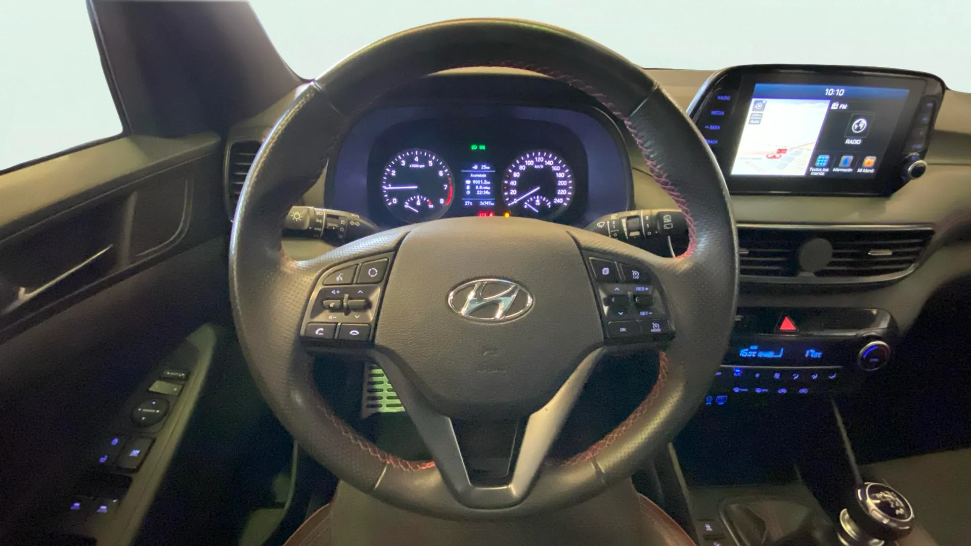 Hyundai Tucson 1.6 GDI Essence BE 4x2 - foto 18