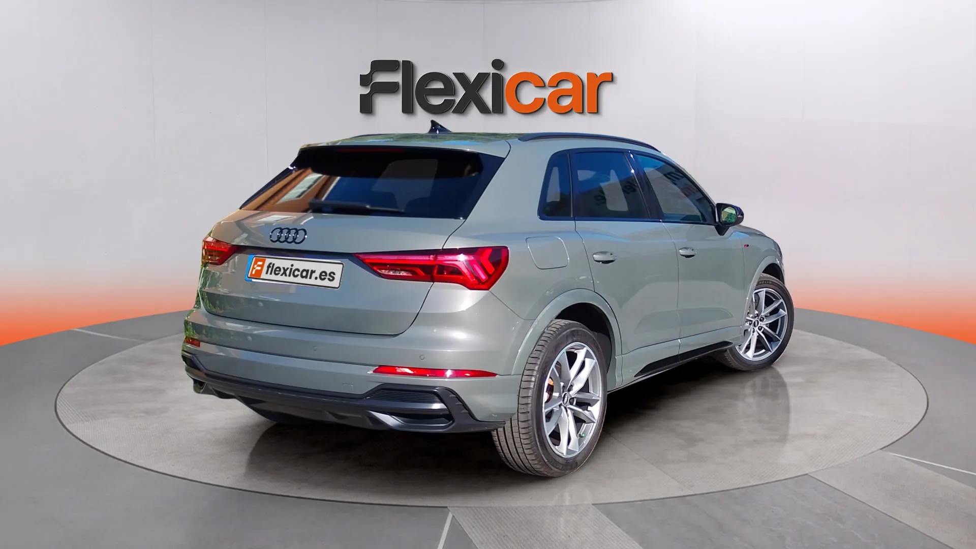 Audi Q3 Black line 35 TDI S tronic - foto 8