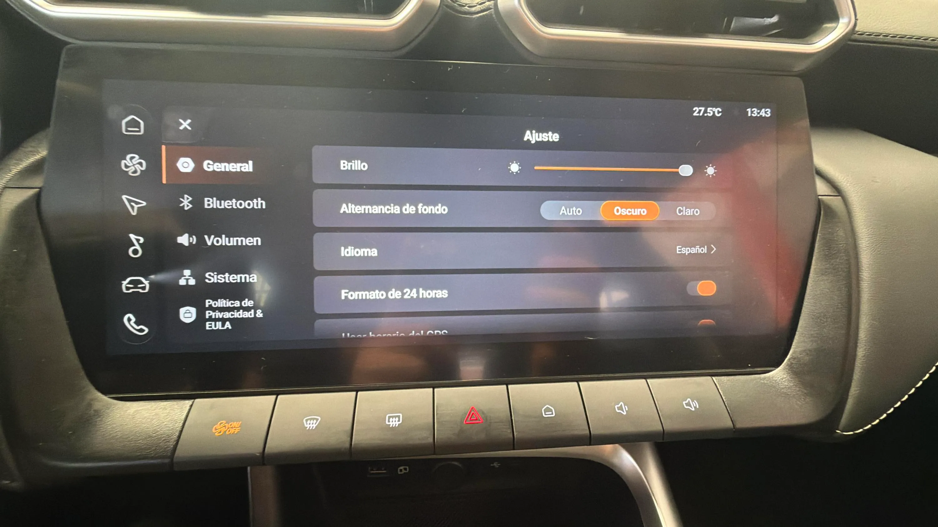 MG ZS Hybrid+ Luxury - foto 31