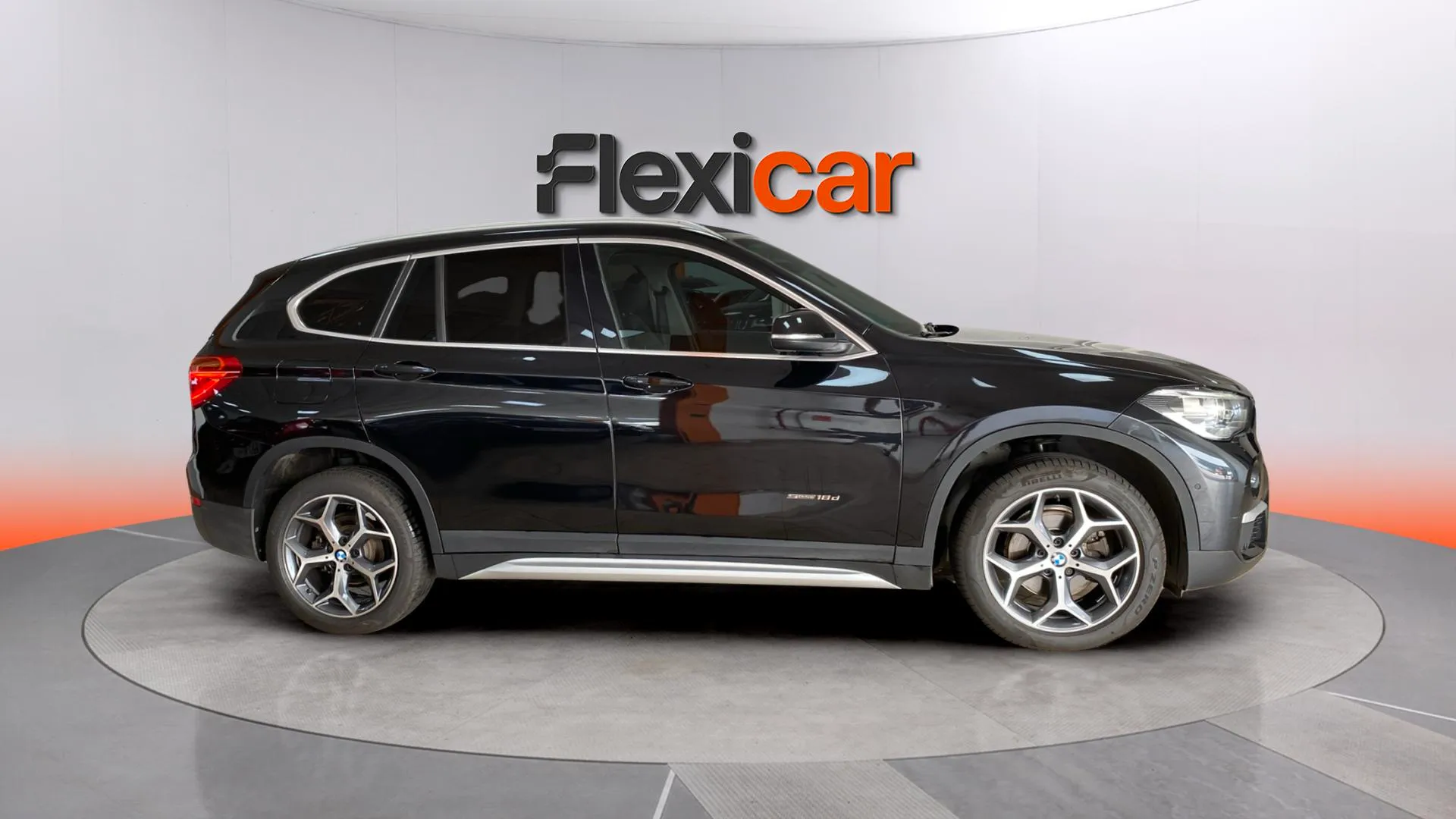 BMW X1 xDrive18d - foto 3