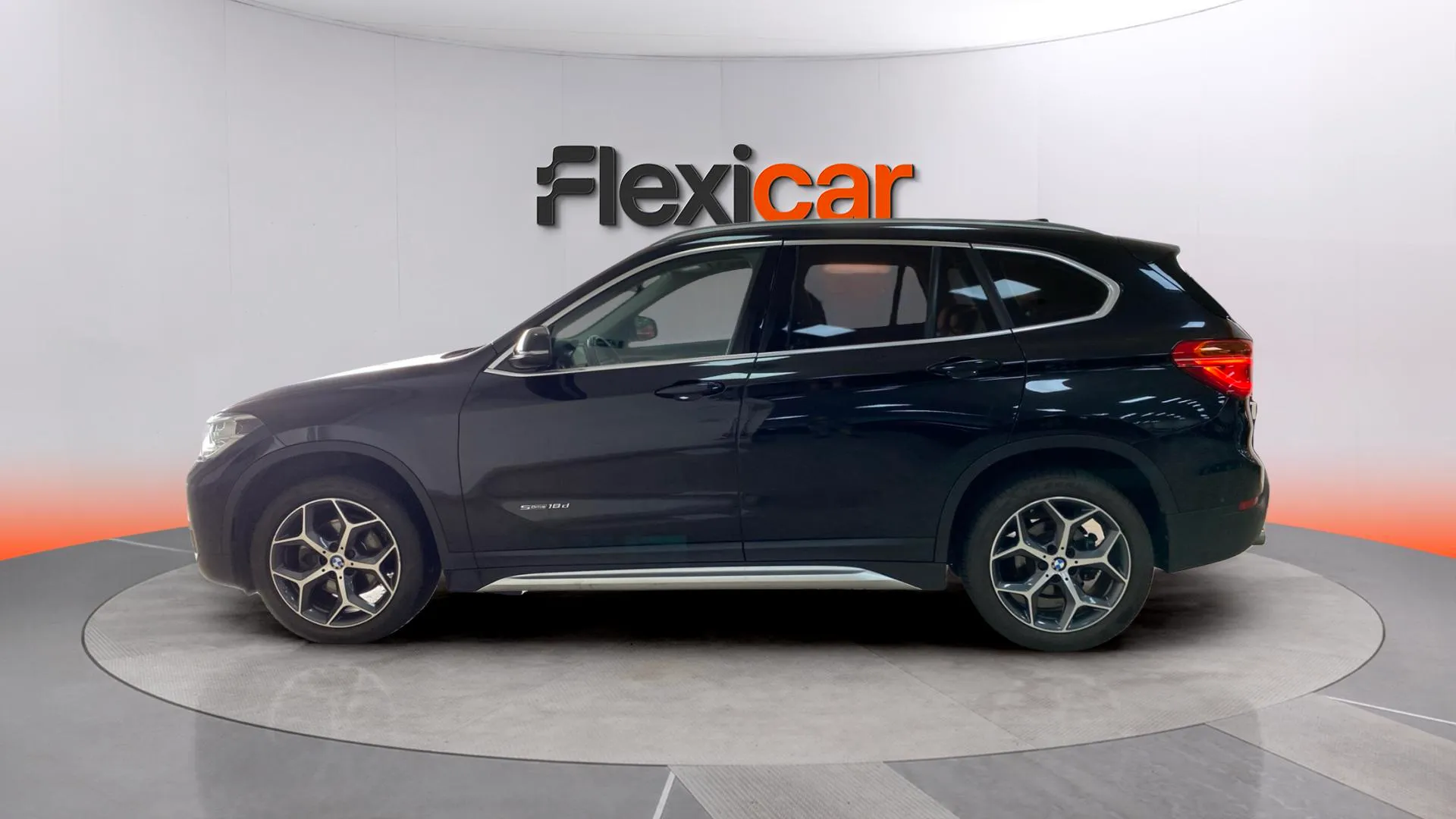 BMW X1 xDrive18d - foto 5